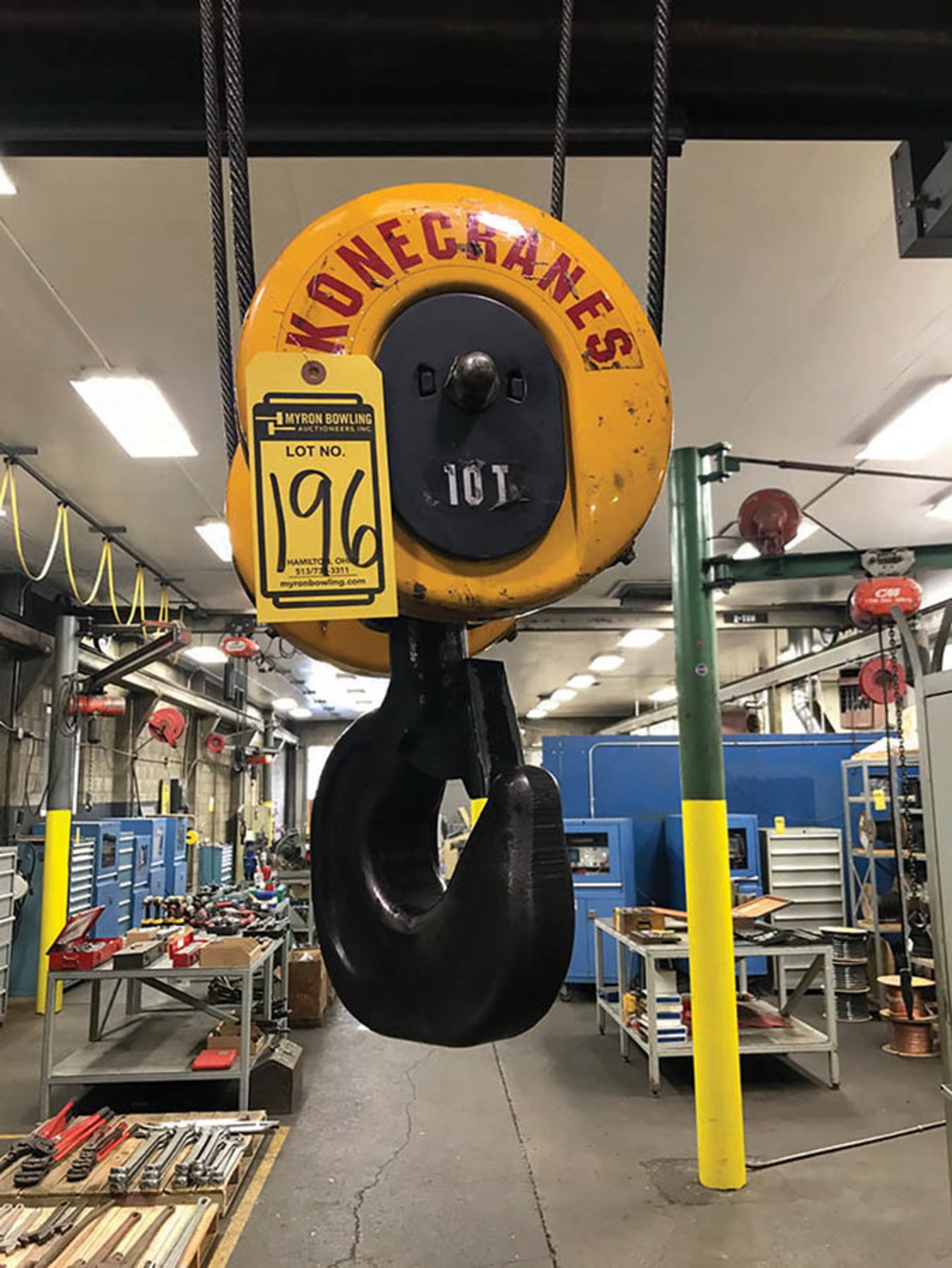 KONE CRANE 10-TON ELECTRIC CABLE HOIST, MODEL CXT500 W/ 6-BUTTON PENDANT, (MOUNTED TO LOT 195) - Image 3 of 4