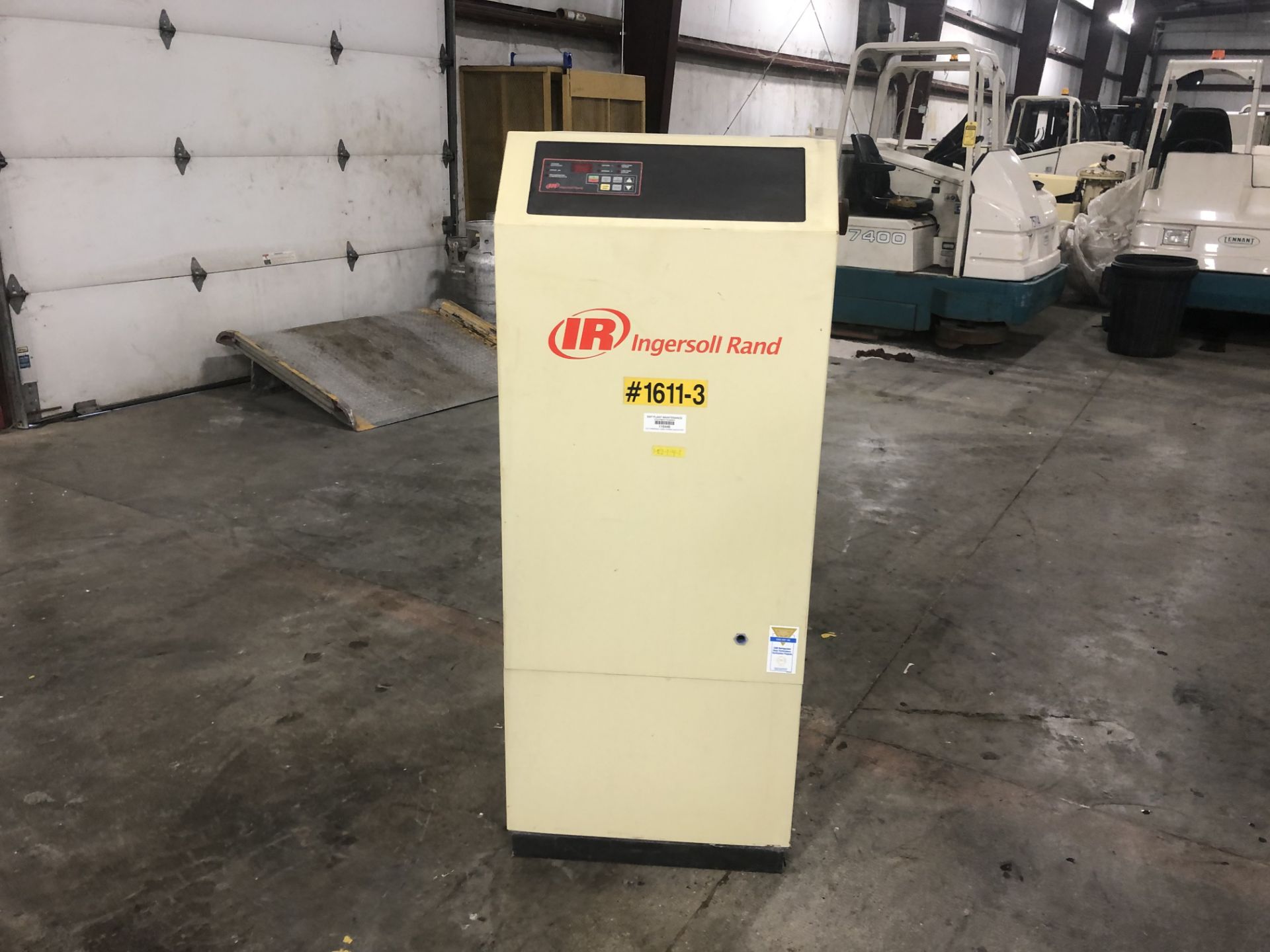 2010 Ingersoll Rand Air Dryer, Model: NVC300A400, Serial Number: 329160, 230 PSIG￼ - Image 2 of 5