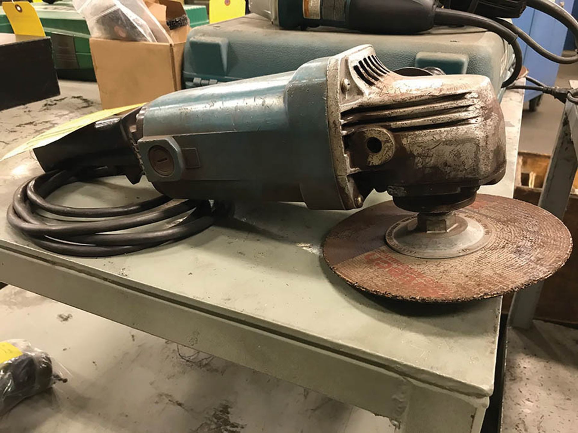 MAKITA 9'' ANGLE GRINDER, MODEL 1092, 115V - Image 2 of 2