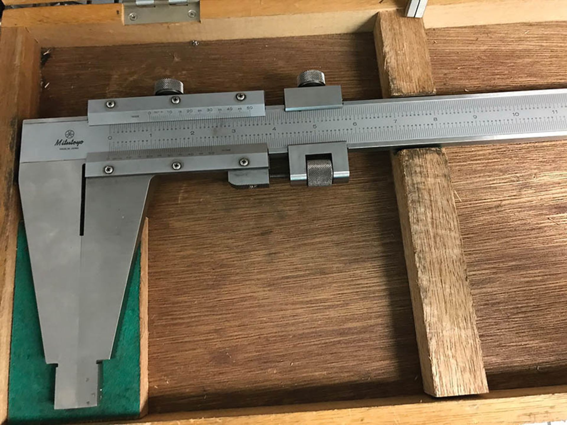 (X2) VERNIER CALIPERS, (1) 40'' MITUTOYO & (1) 24'' KANON - Image 4 of 4