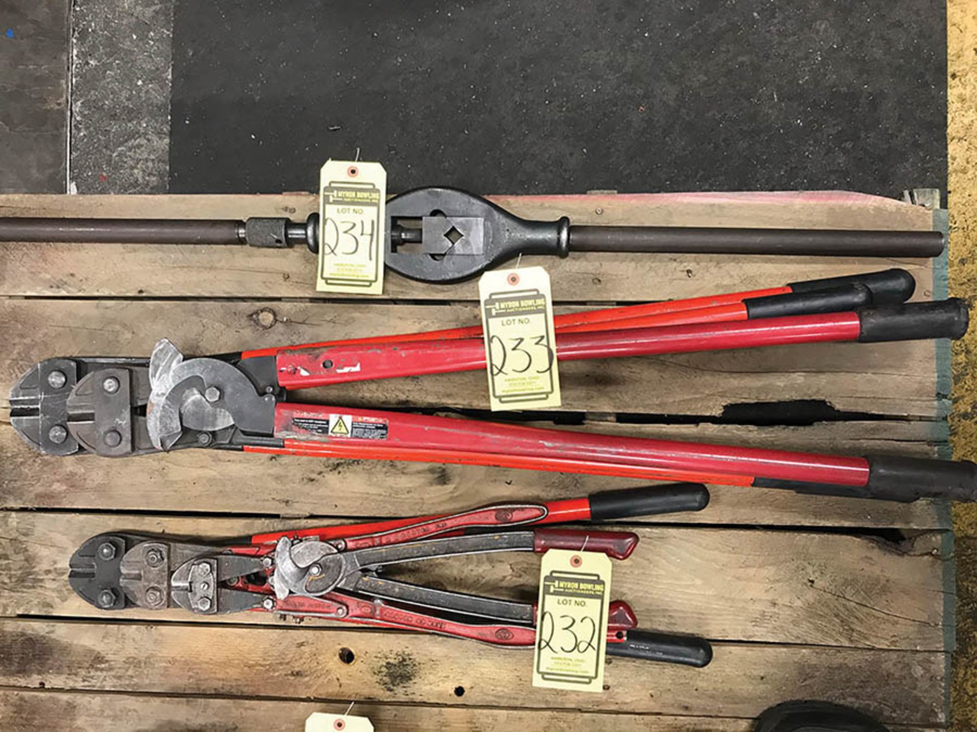 (X3) BOLT CUTTERS, (1) RIDGID SIZE 42, (1) RIDGID SIZE 38, & (1) H.K. PORTER