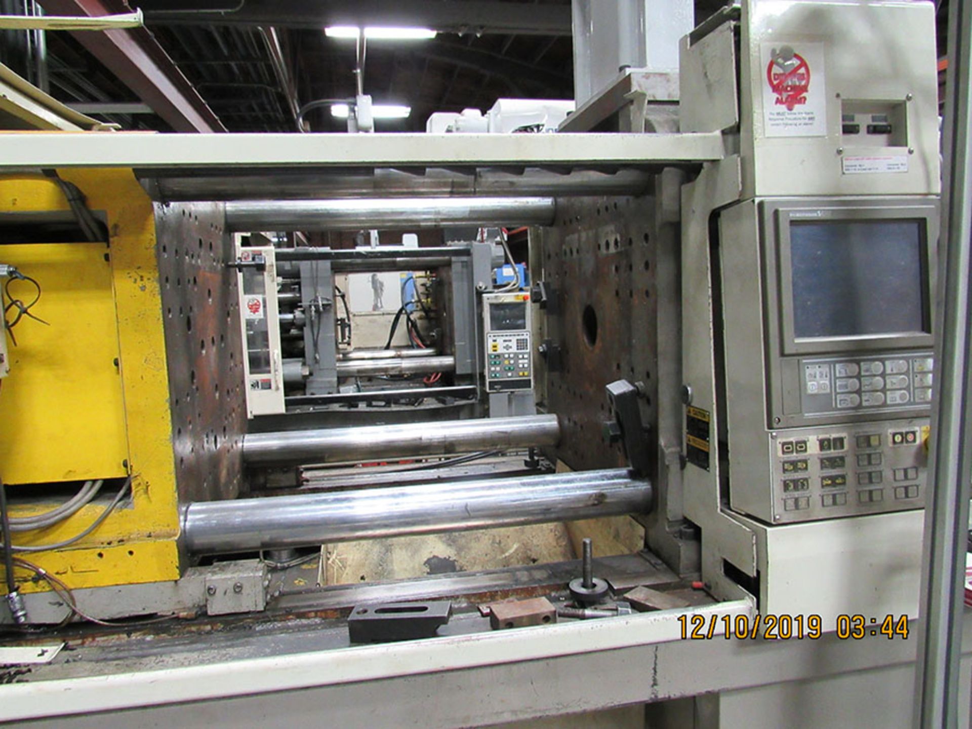 TOSHIBA EC 180V21-6A PLASTIC INJECTION MOLDING MACHINE; NEW IN 2002, S/N 227610, ALL ELECTRIC, - Image 3 of 3
