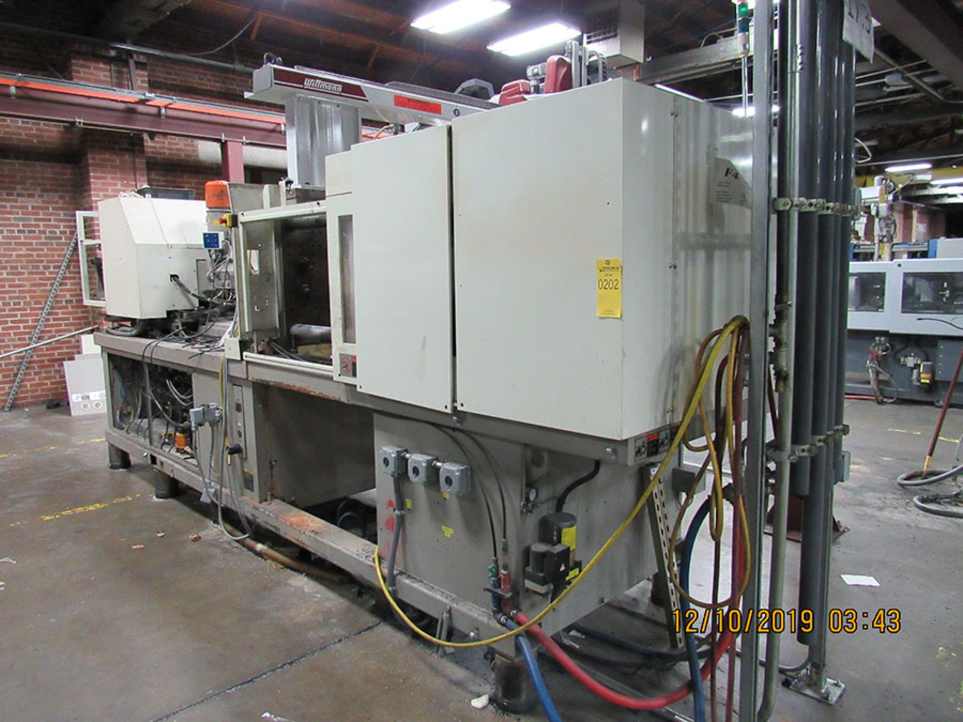 TOSHIBA EC 180V21-6A PLASTIC INJECTION MOLDING MACHINE; NEW IN 2002, S/N 227610, ALL ELECTRIC,
