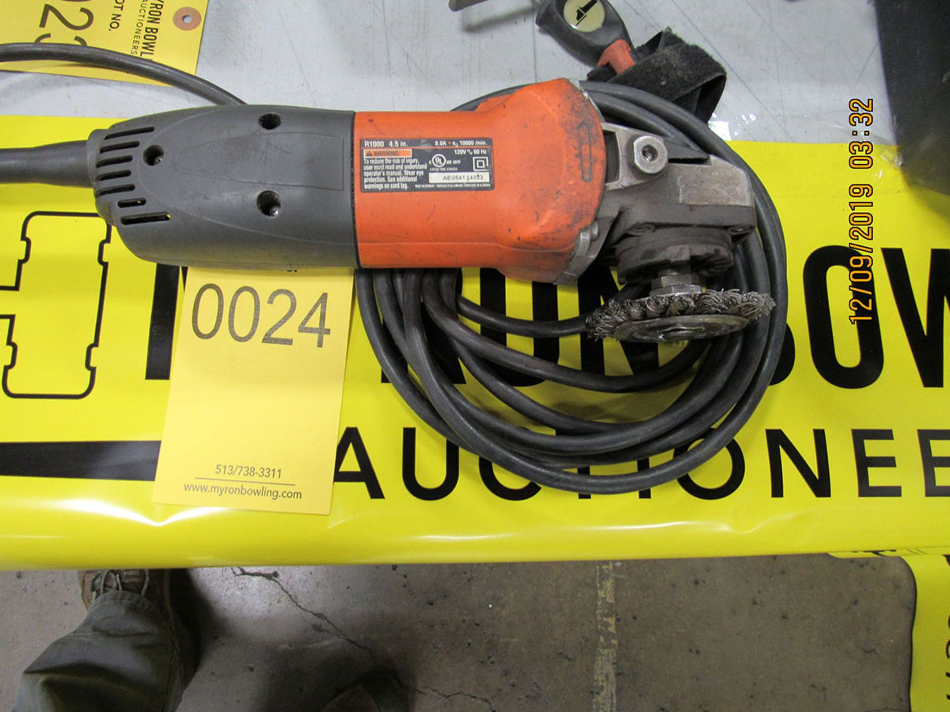 RIDGID 4 1/2'' ANGLE GRINDER; 120V, MODEL R100