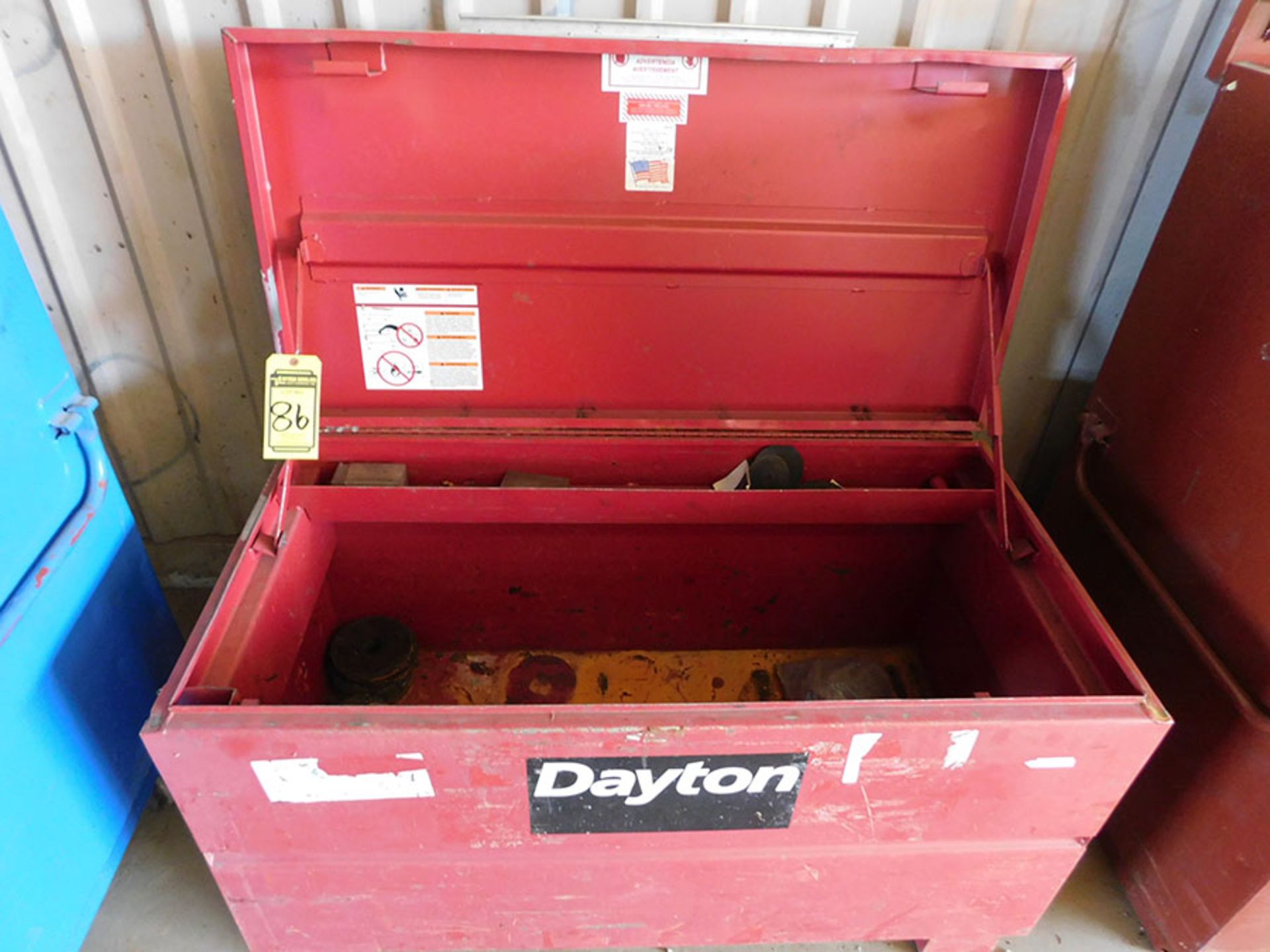 DAYTON JOBOX 2,000 LB. MAX CAPACITY - Image 2 of 2