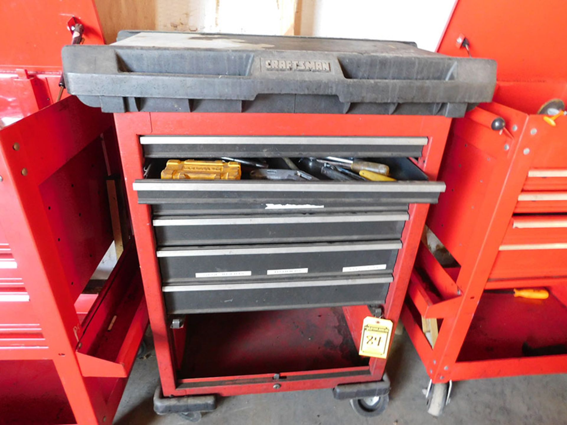 ROLLING CRAFTSMAN TOOLBOX WITH CONTENTS