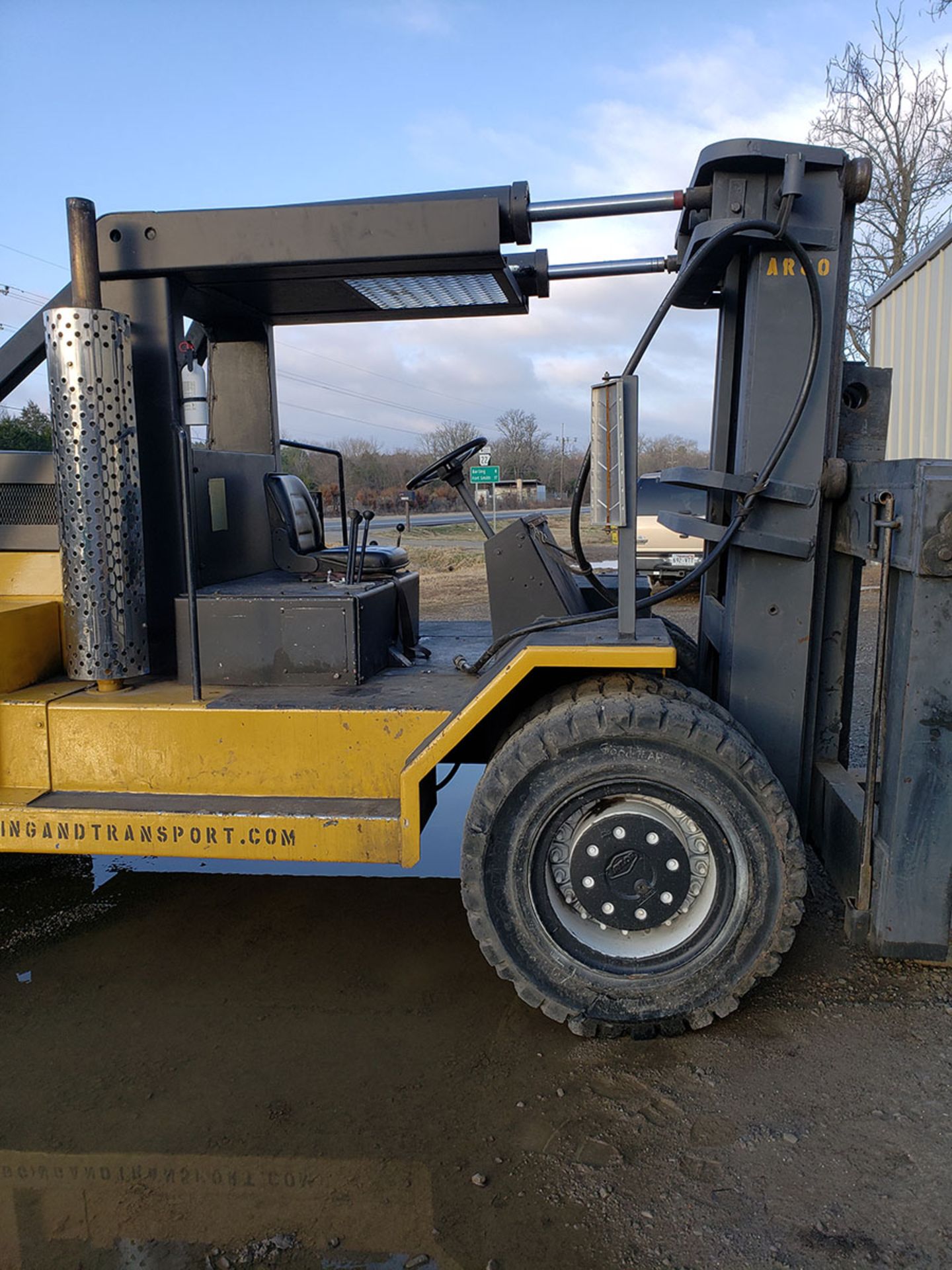 (1999) BRISTOL RS 80 RIGGERS SPECIAL FORKLIFT, 80,000 LB. CAPACITY, CUMMINS DIESEL