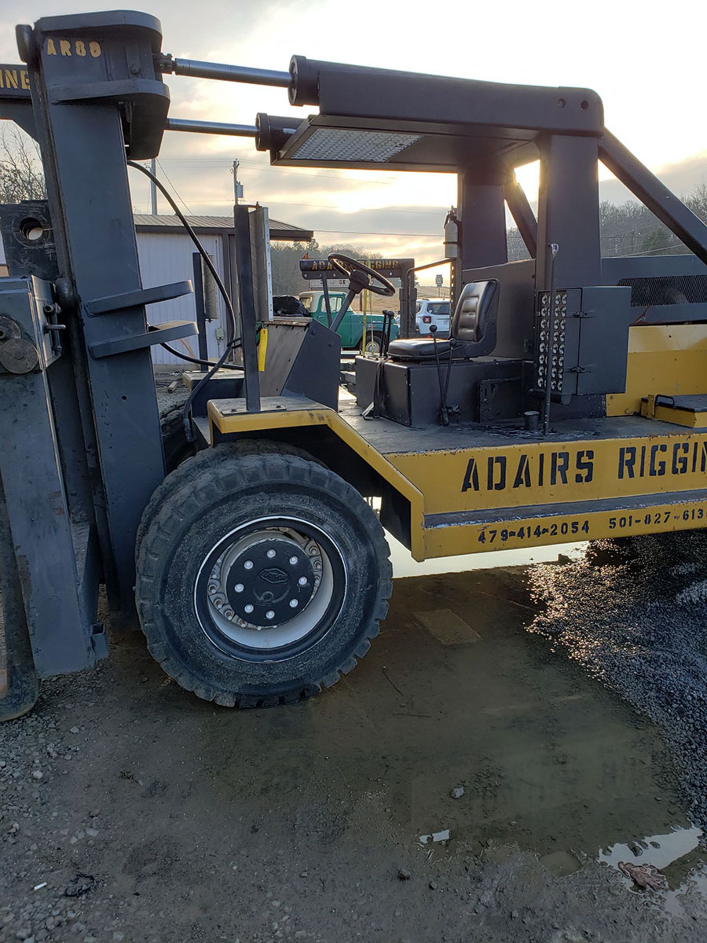 (1999) BRISTOL RS 80 RIGGERS SPECIAL FORKLIFT, 80,000 LB. CAPACITY, CUMMINS DIESEL - Image 7 of 17