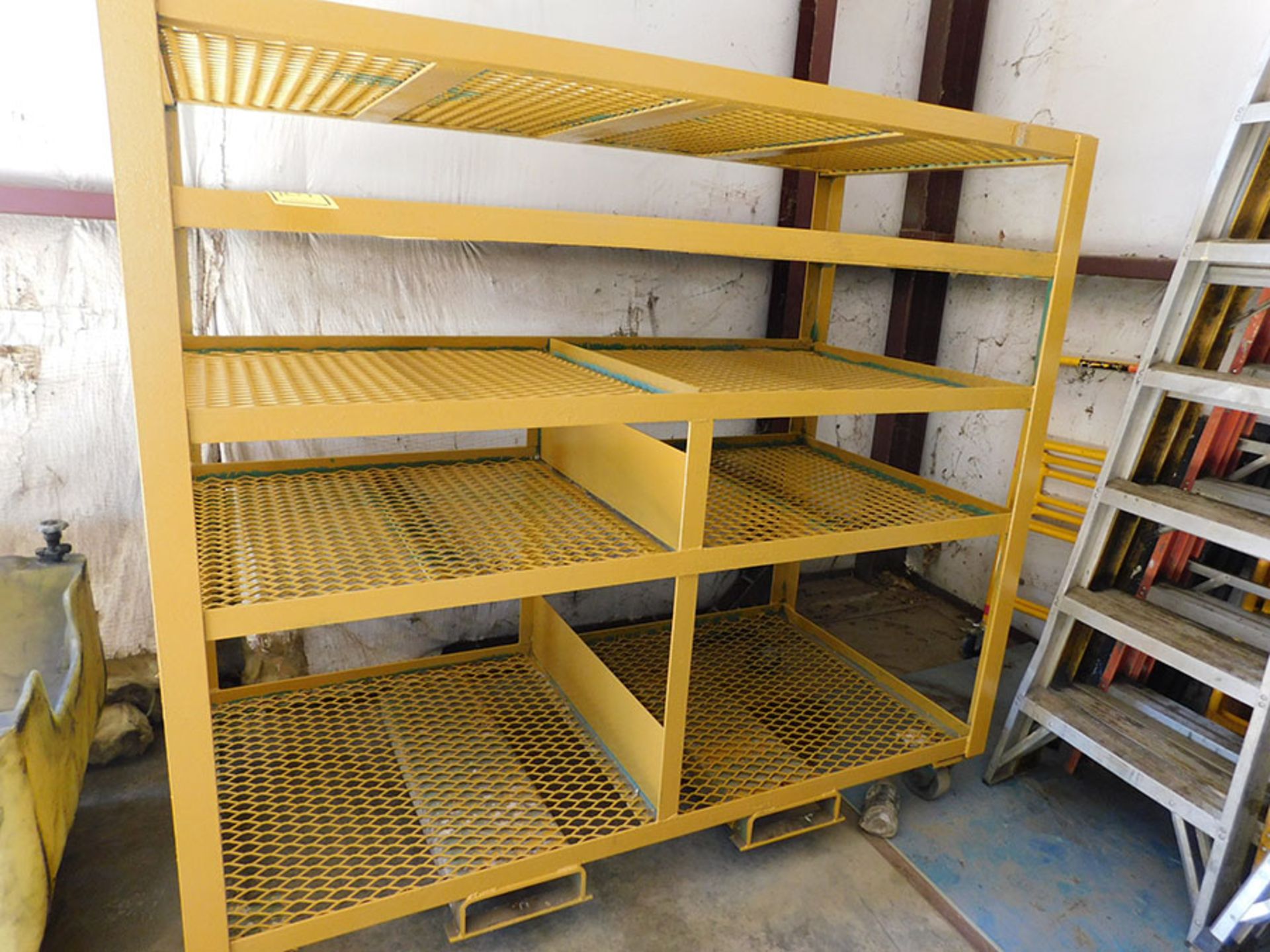 ROLLING STEEL SHELF