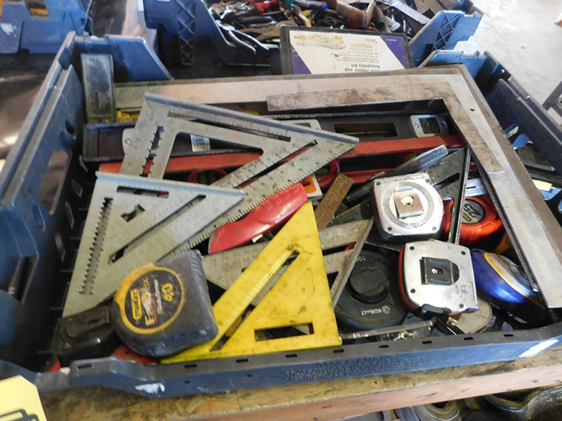 LOT OF ASSORTED TAPE MEASURES, STRAIGHT EDGE, AND T-SQUARES