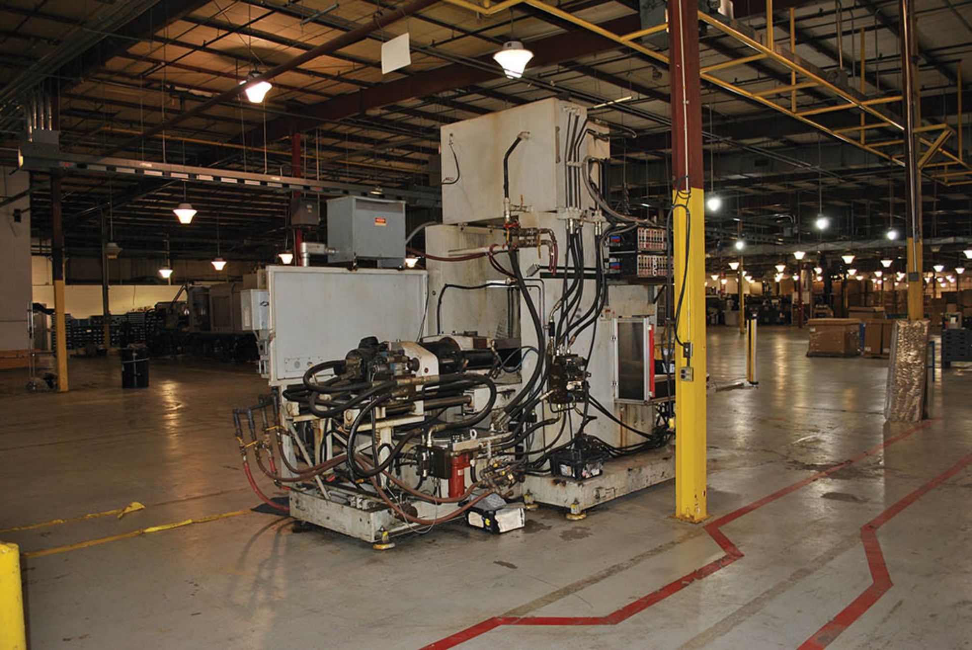 1989 AUTOJECTORS PLASTIC INJECTION MOLDING MACHINE, MODEL HCR-280, S/N AJ002854-0920, 70" DIA. - Image 6 of 6