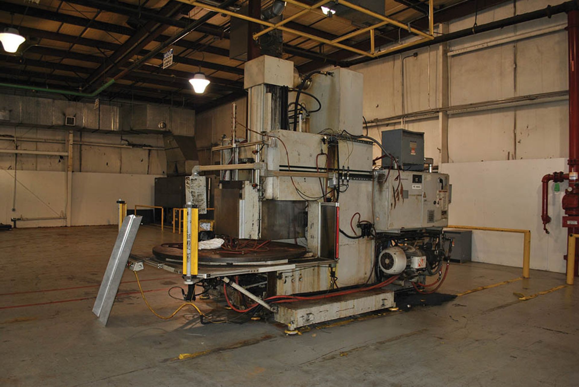 1989 AUTOJECTORS PLASTIC INJECTION MOLDING MACHINE, MODEL HCR-280, S/N AJ002854-0920, 70" DIA.