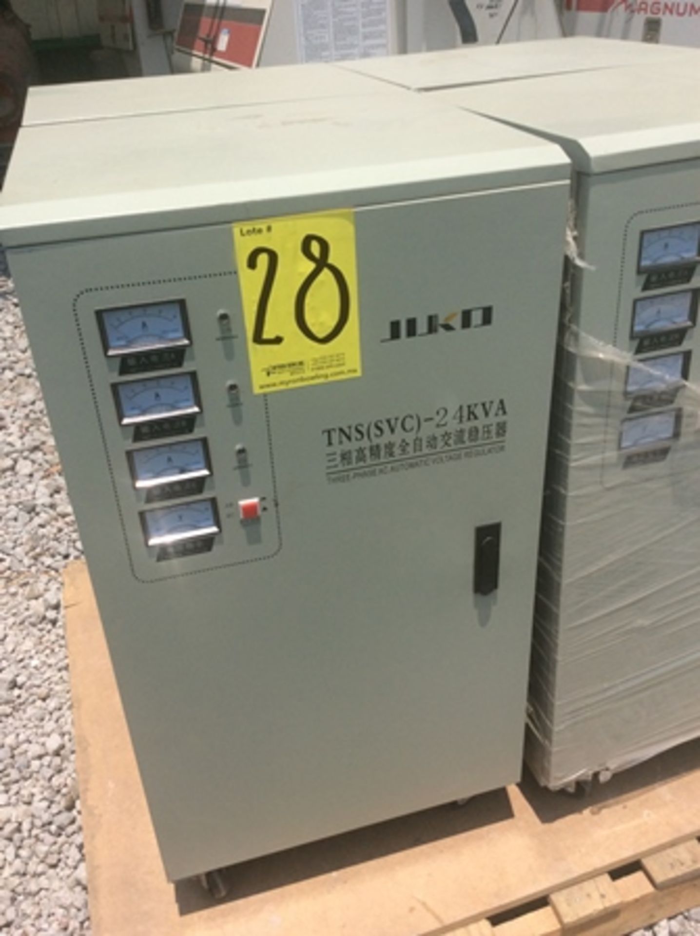 4 reguladores de voltaje marca: jijko modelo: tns(svc)-24kva capacidad: 24kva y colector de polvo s - Image 3 of 8