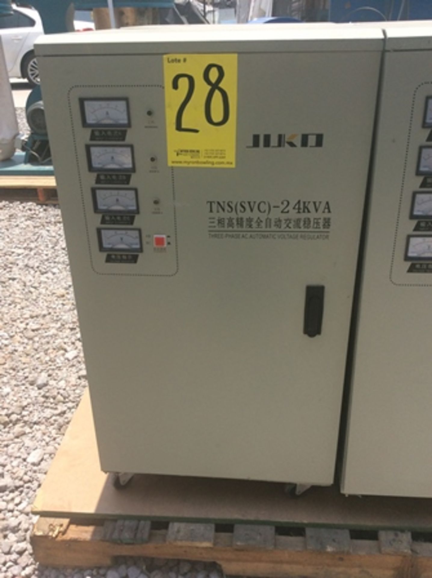 4 reguladores de voltaje marca: jijko modelo: tns(svc)-24kva capacidad: 24kva y colector de polvo s - Image 5 of 8