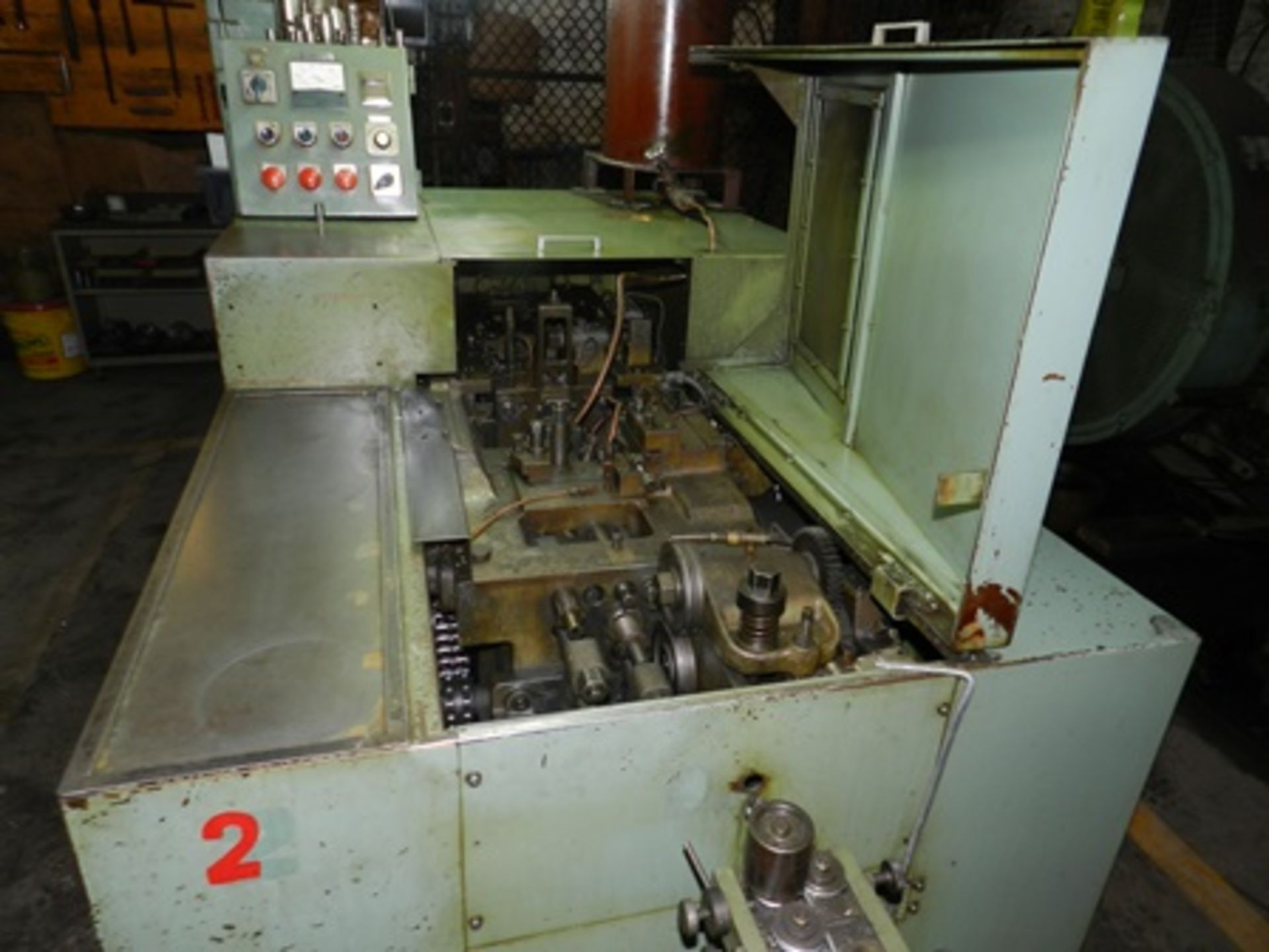 Máquina forjadora en frio para fabricar remaches marca Nakashimada, modelo pf-630-a diámetro máxim - Image 9 of 26