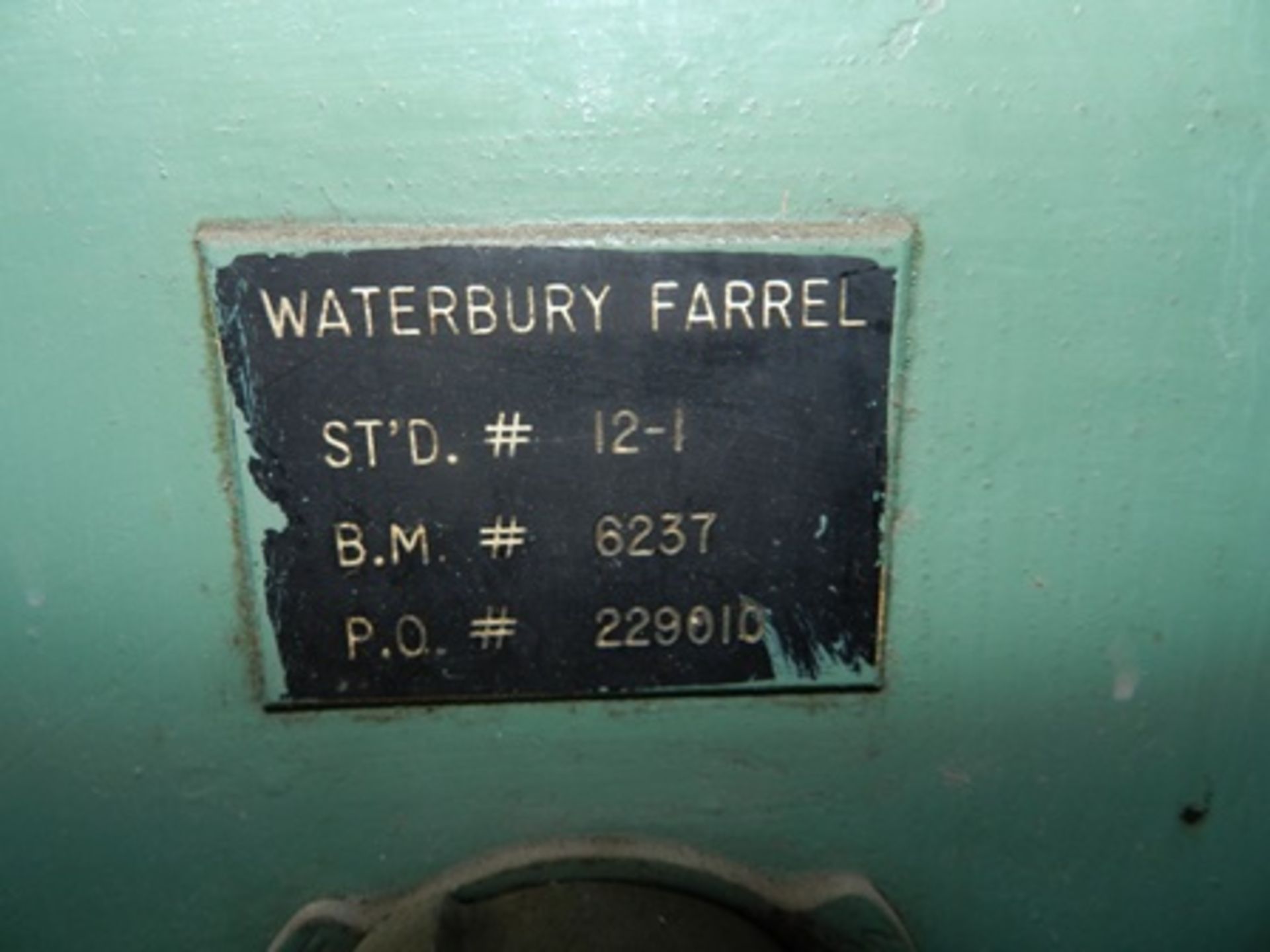 Máquina ranuradora de tornillos marca Waterbury Farrel modelo 5 de 5/16" alta vel. serie 221301-264 - Image 13 of 17