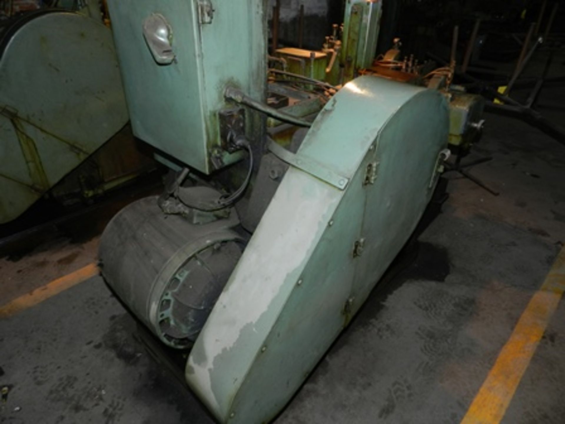 Máquina forjadora de tornillos marca Waterbury modelo 3/16" cabezadora en frio - Image 12 of 13