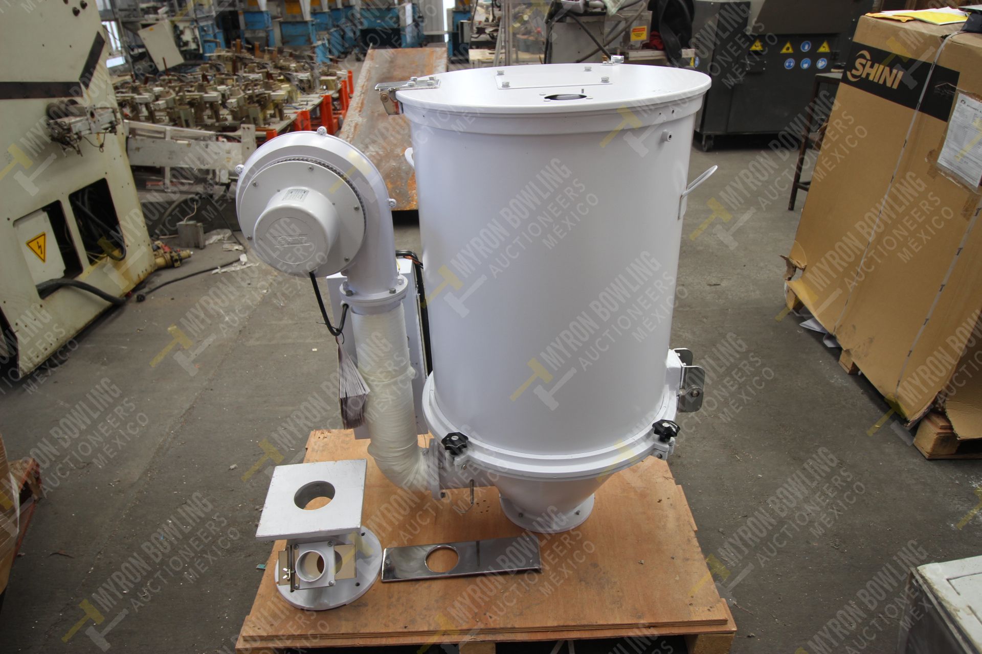 Shini Plastics Technologies 100kg. hopper dryer mod. SHD-100SL-CE, serial number 2HD16100383 - Image 6 of 15