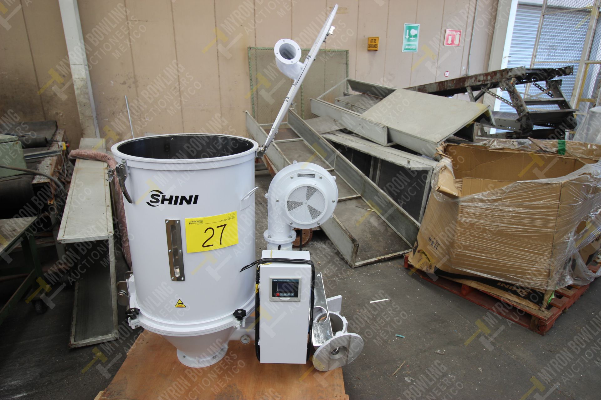 Shini Plastics Technologies 100kg. hopper dryer mod. SHD-100SL-CE, serial number 2HD16100392 - Image 11 of 11
