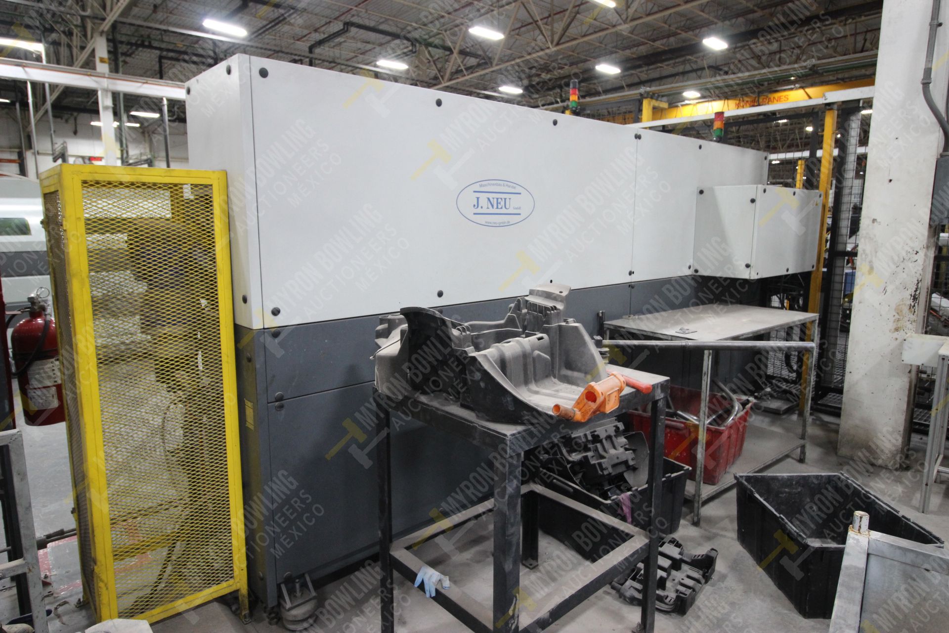 Cell #1: J.Neu, Mod. NFB 035 CNC tube bending machine NFB 030S-2500, Serie 1214233 -mfg year 2014 - Image 11 of 30