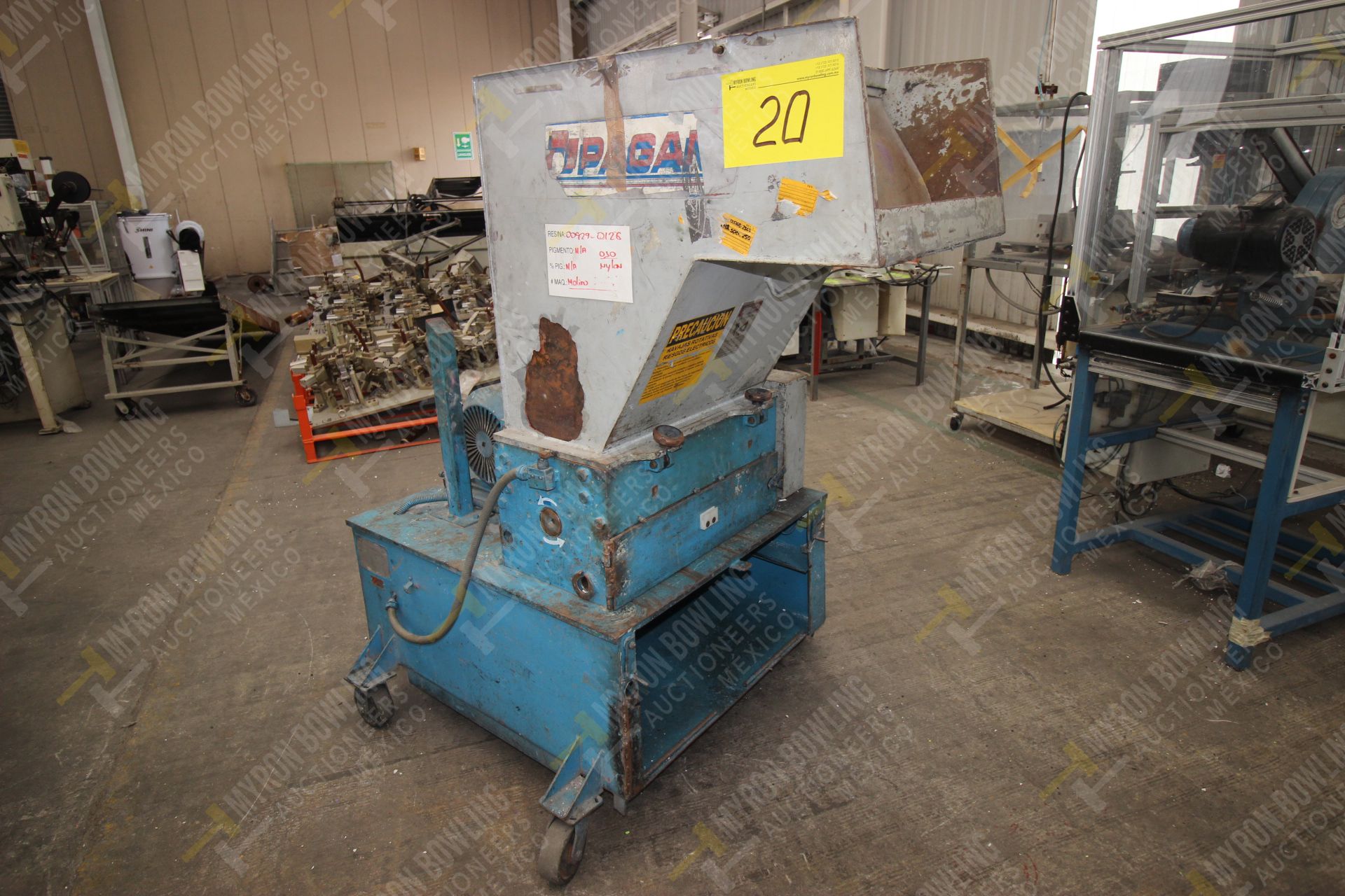 15 HP Pagani Dycomet plastic granulator, model 2060, serial number 2060.002188 - mfg. Date Nov 2000 - Image 10 of 12