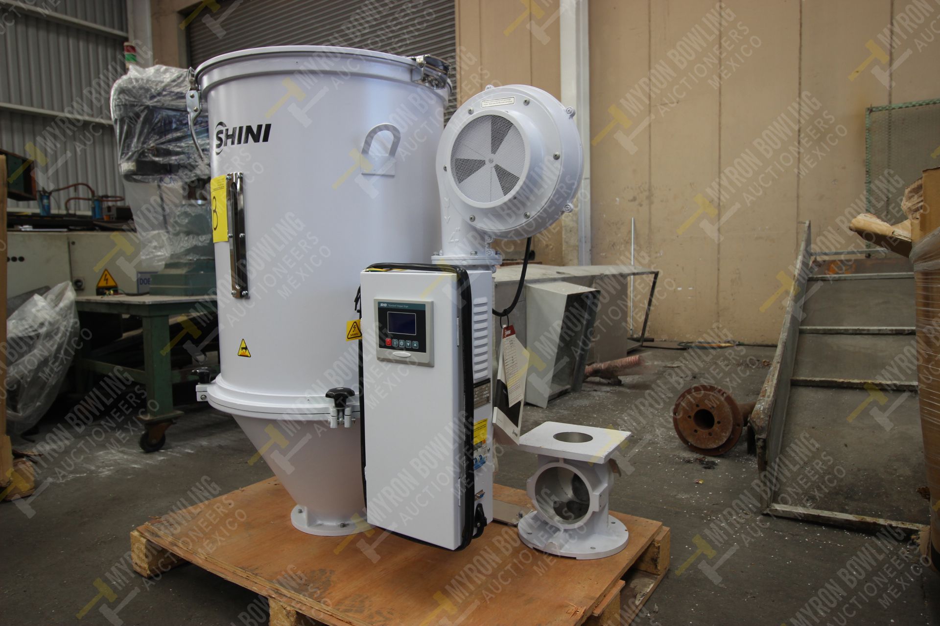 Shini Plastics Technologies 100kg. hopper dryer mod. SHD-100SL-CE, serial number 2HD16100383 - Image 5 of 15