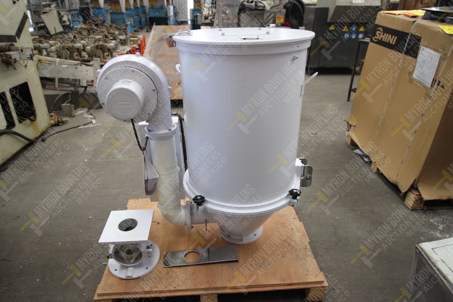 Shini Plastics Technologies 100kg. hopper dryer mod. SHD-100SL-CE, serial number 2HD16100395 - Image 8 of 16