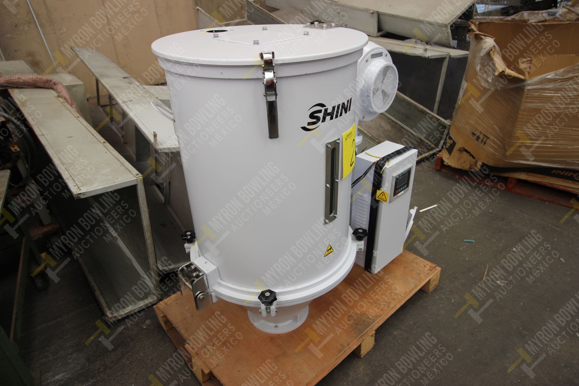 Shini Plastics Technologies 100kg. hopper dryer mod. SHD-100SL-CE, serial number 2HD16100392 - Image 6 of 11