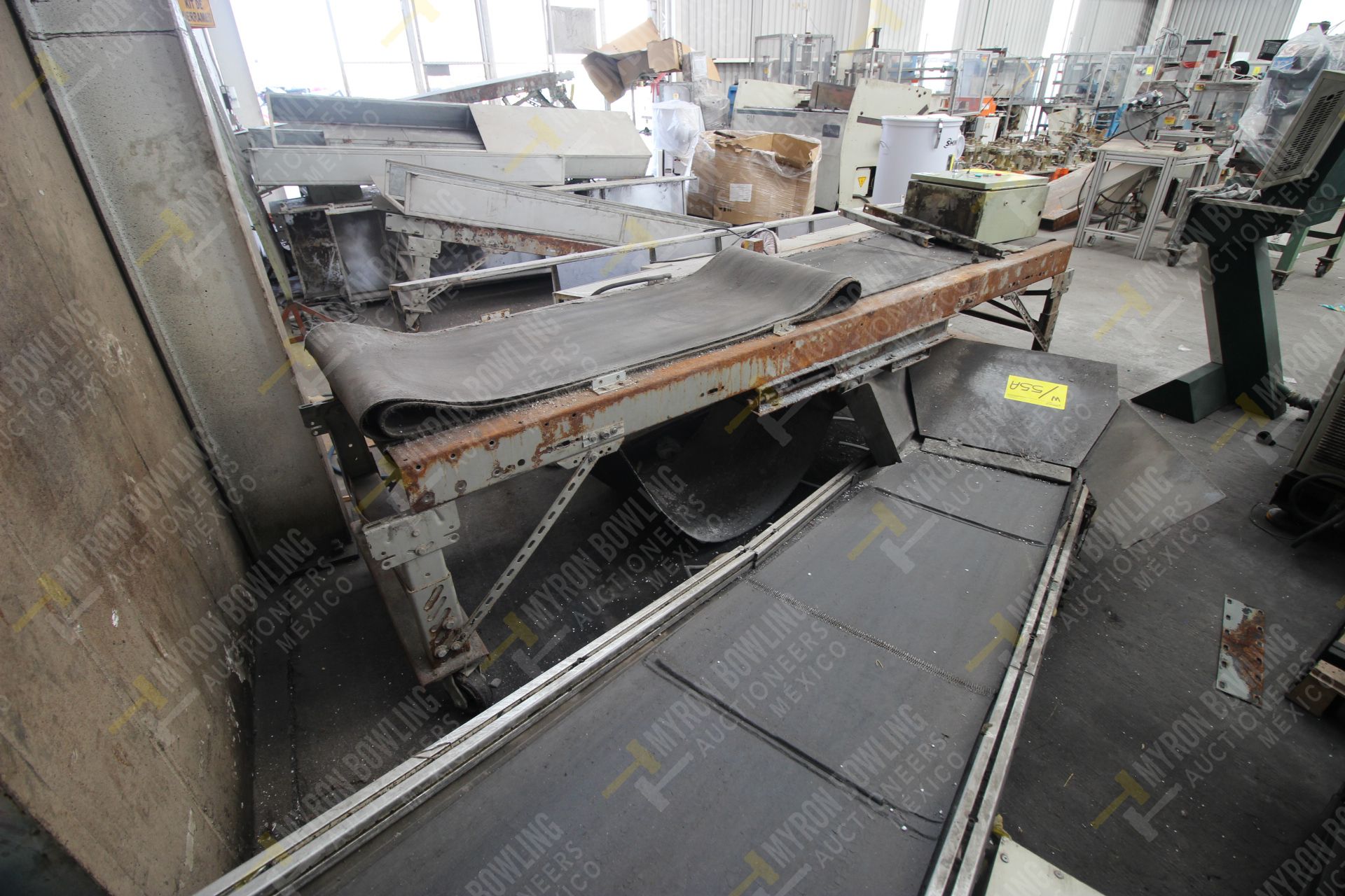 Conveyor (Banda Transportadora) de 8.0 x .80 x.85 m; con moto-reductor, desensamblado. - Image 11 of 16