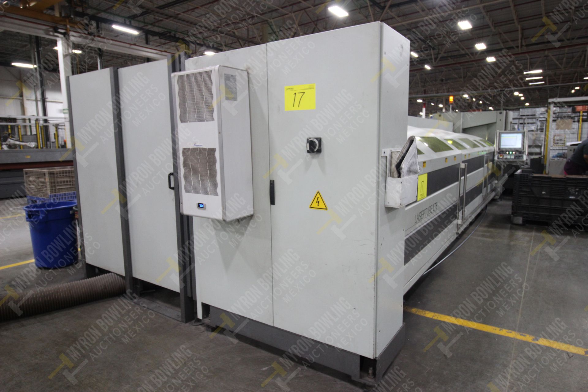 Cell #2: BLM Adige Lasertube LT5m, Fiber laser cutting system for pipes processing - Image 18 of 33