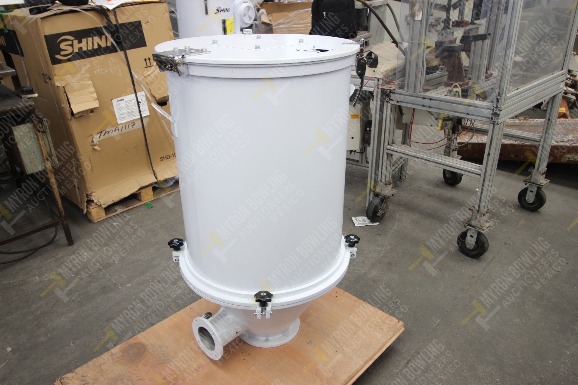 Shini Plastics Technologies 100kg hopper dryer mod. SHD-100SL-CE, with no control cabinet and blower - Image 6 of 12