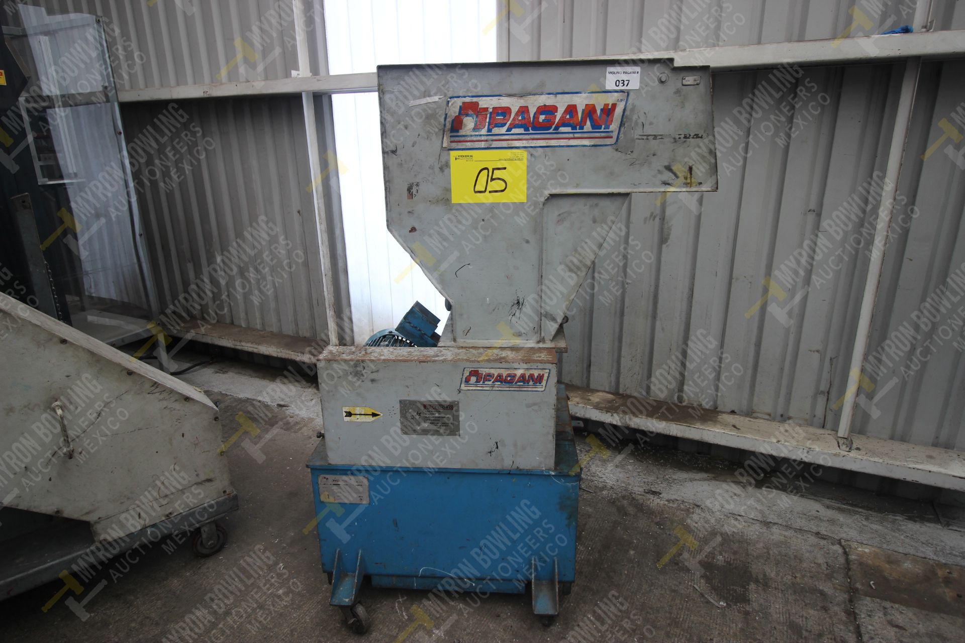 7.5 HP Pagani Dycomet plastic granulator, model 2030, serial number 2030.002150 - mfg. date Oct 2000 - Image 7 of 10