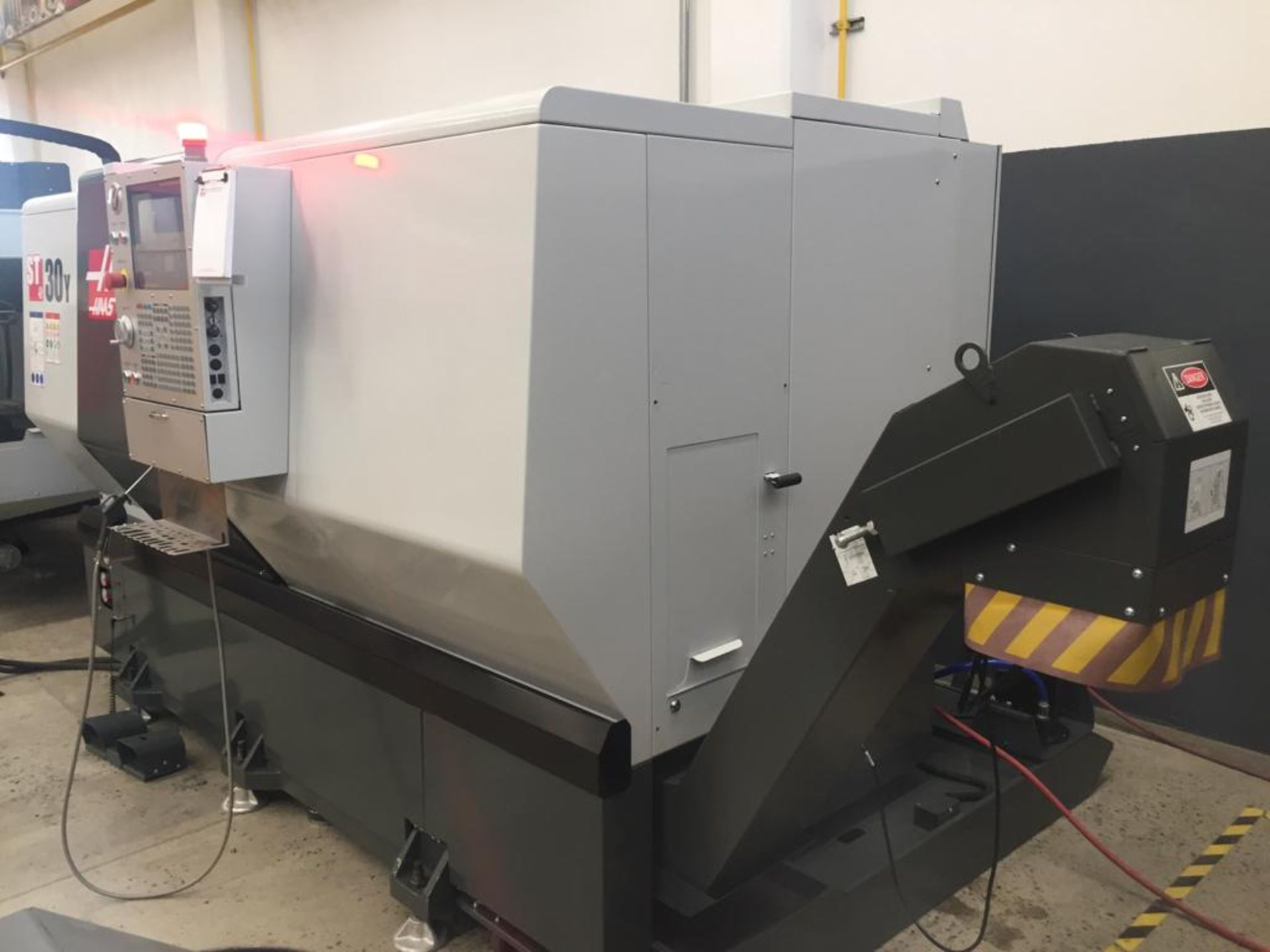 Haas ST-30Y high performance CNC Turning Center. Mfg. year 2018 - Image 5 of 23