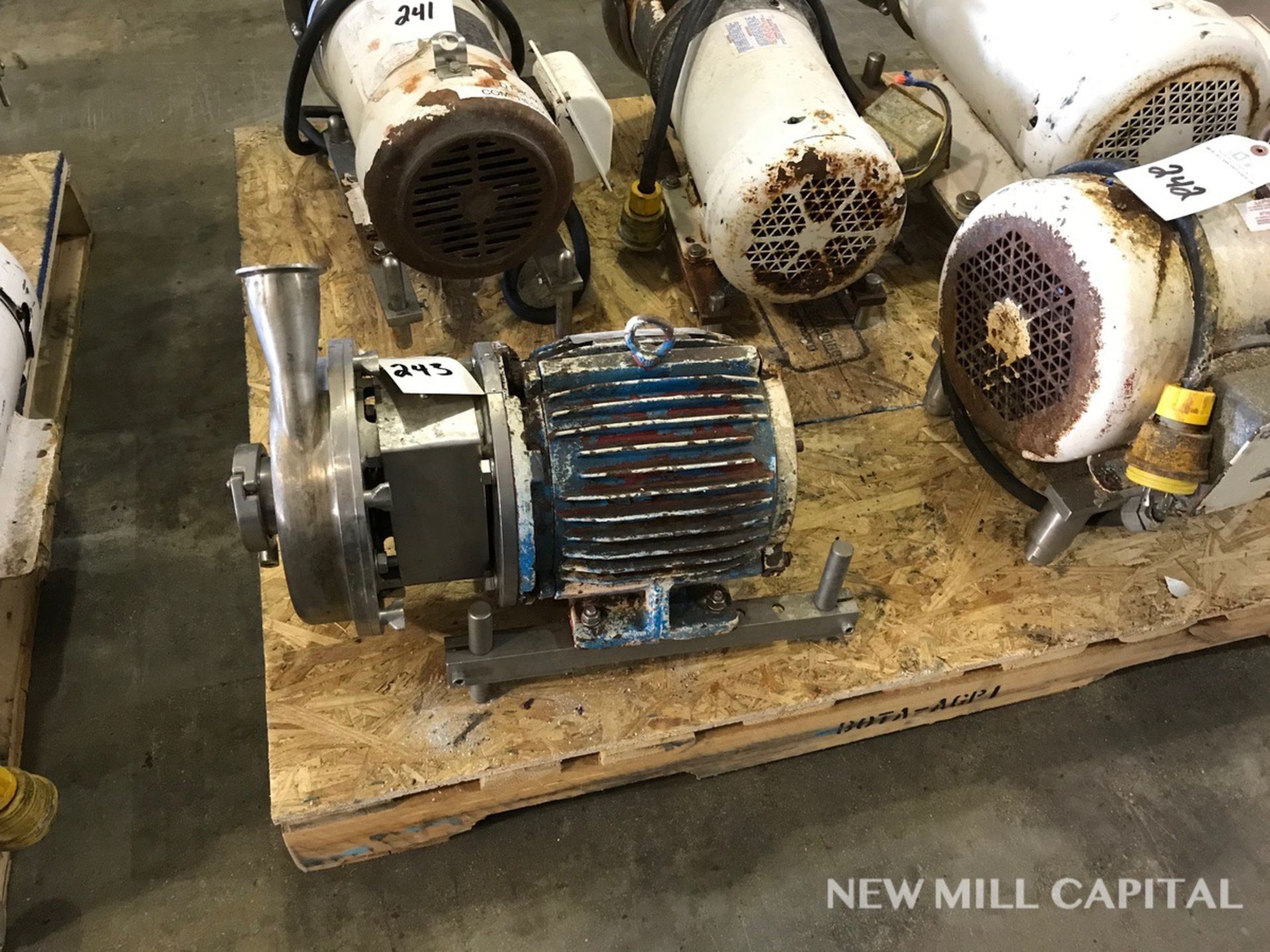 G&H Centrifugal Pump, 3 HP, 2.5in Inlet, 2in Outlet | Rigging Fee: $50