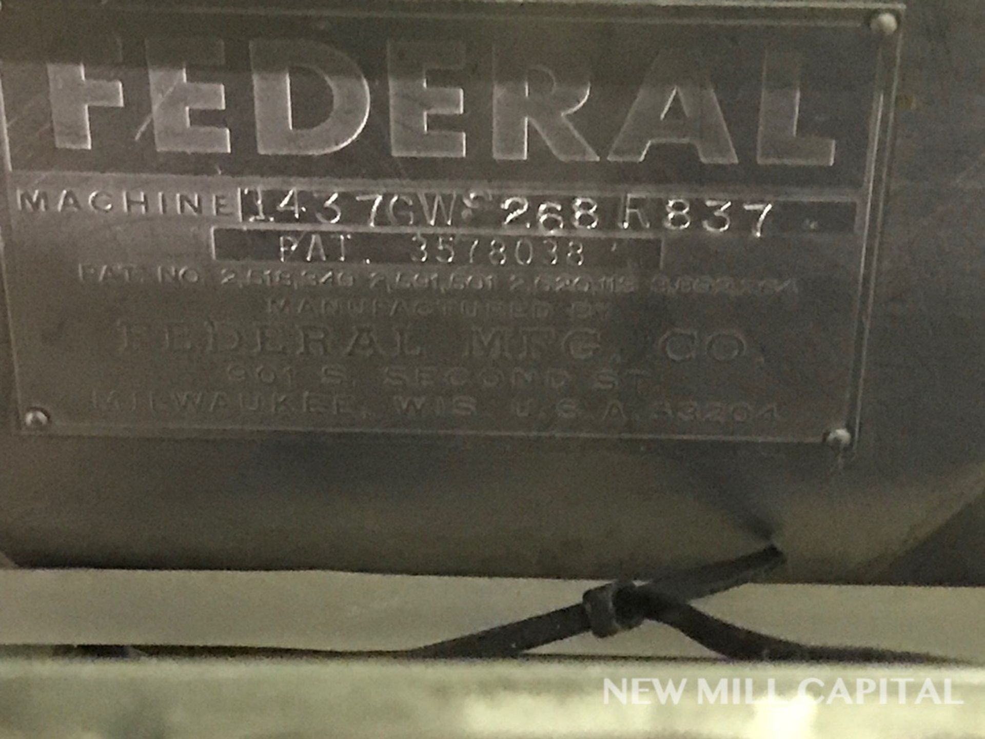 Federal 26 Valve Filler with 8 Head Capper, Setup for Gallon Jugs, Model 1437GW | Rigging Fee: $2200 - Image 3 of 3