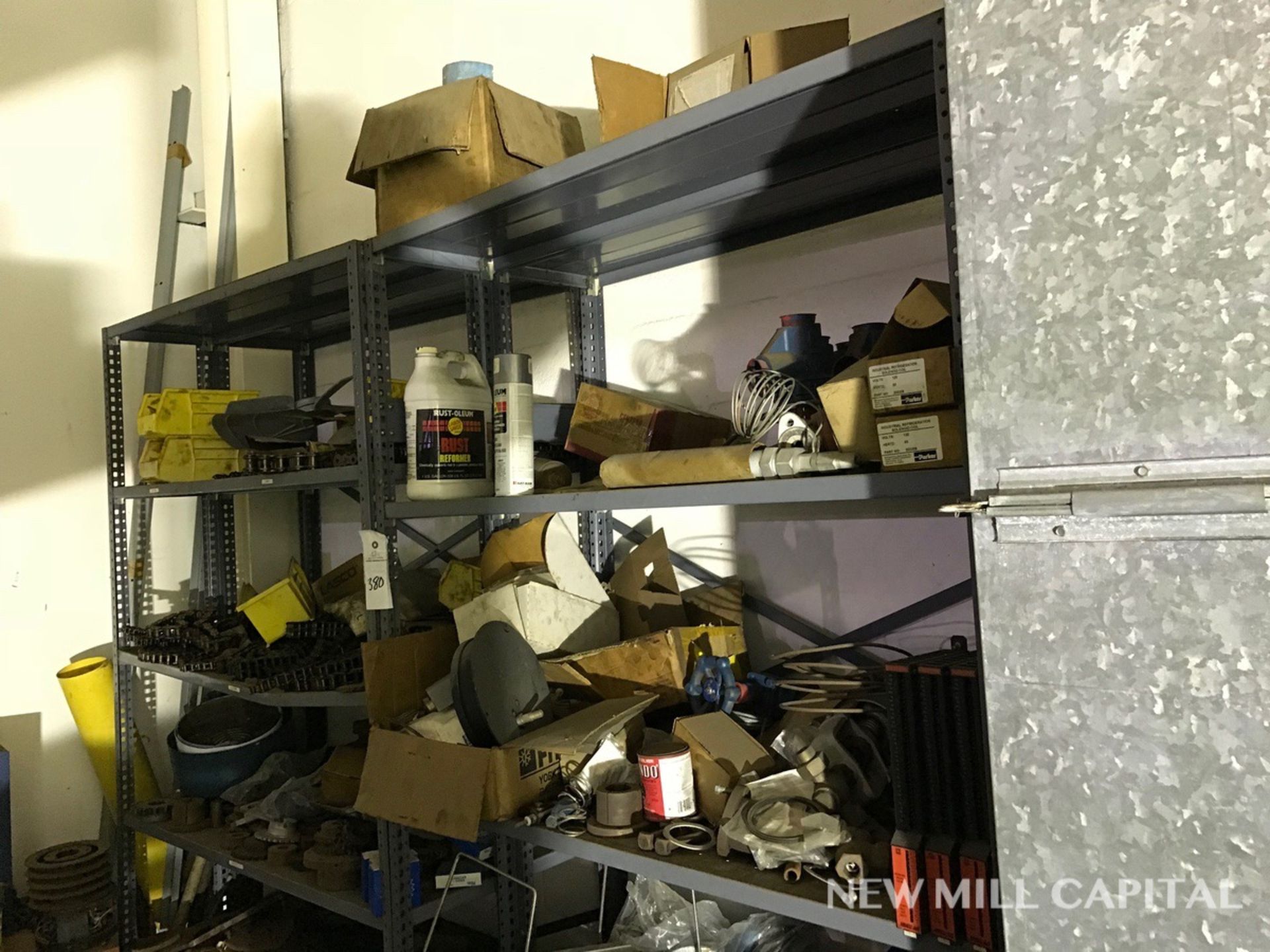 (2) Shelves - Sprockets, Chains, Ammonia Valves, etc | Rigging Fee: $300 - Bild 2 aus 2