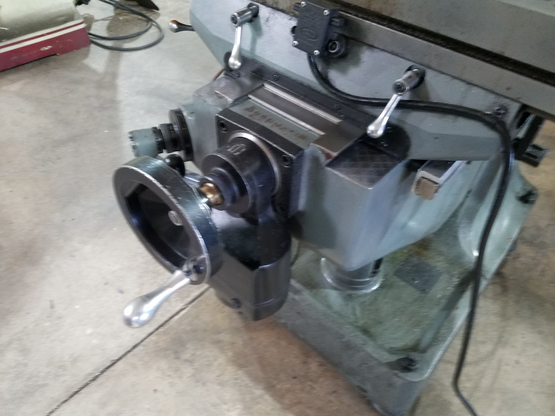 Bridgeport Vertical Milling Machine, S/N HDNG5319M, 2 HP Variable Speed, 2 Axis DR | Rig Fee: $220 - Image 7 of 7