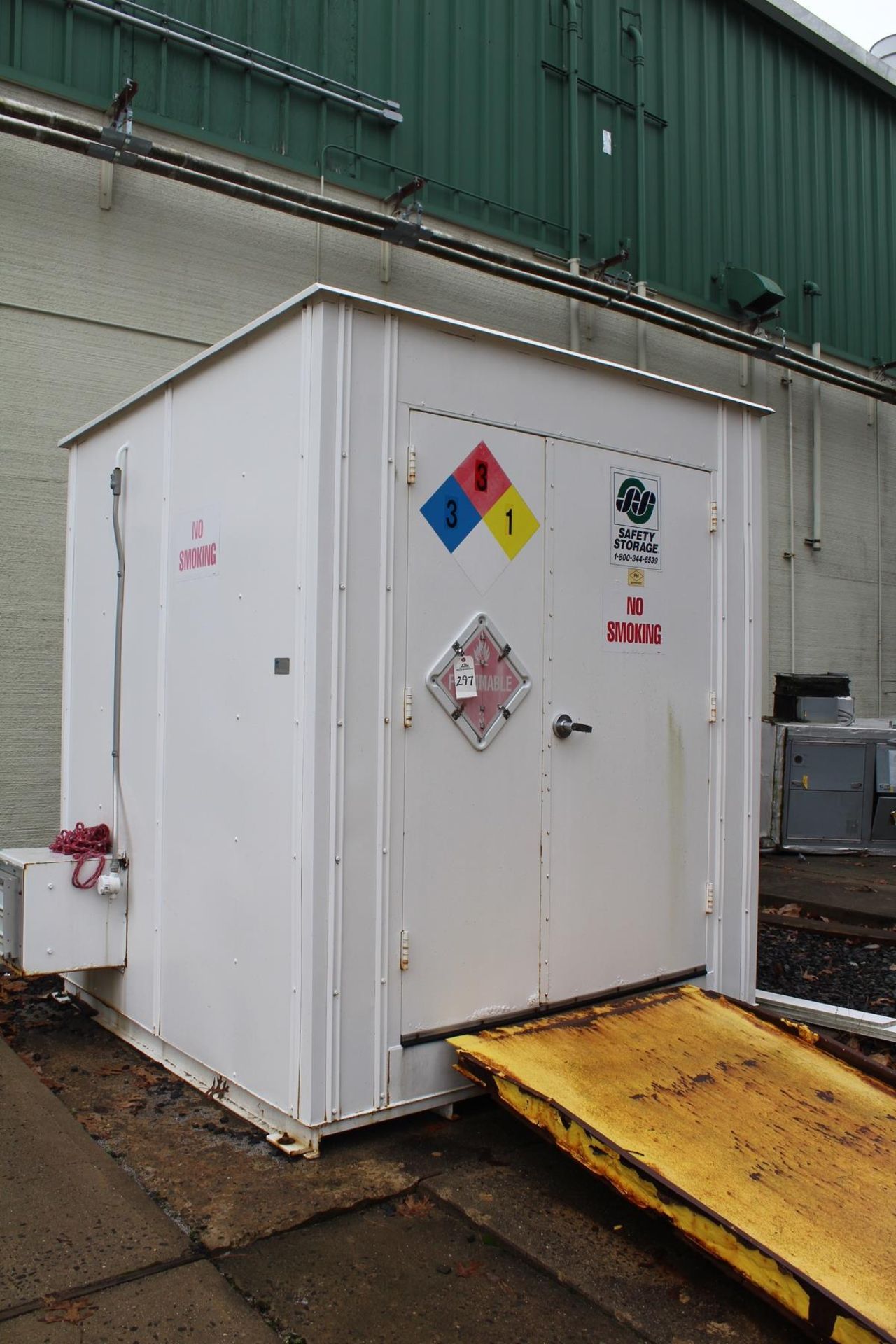 Safety Storage Container, M# 0808-4FR0-C, S/N 21844-IL | Rig Fee: $400