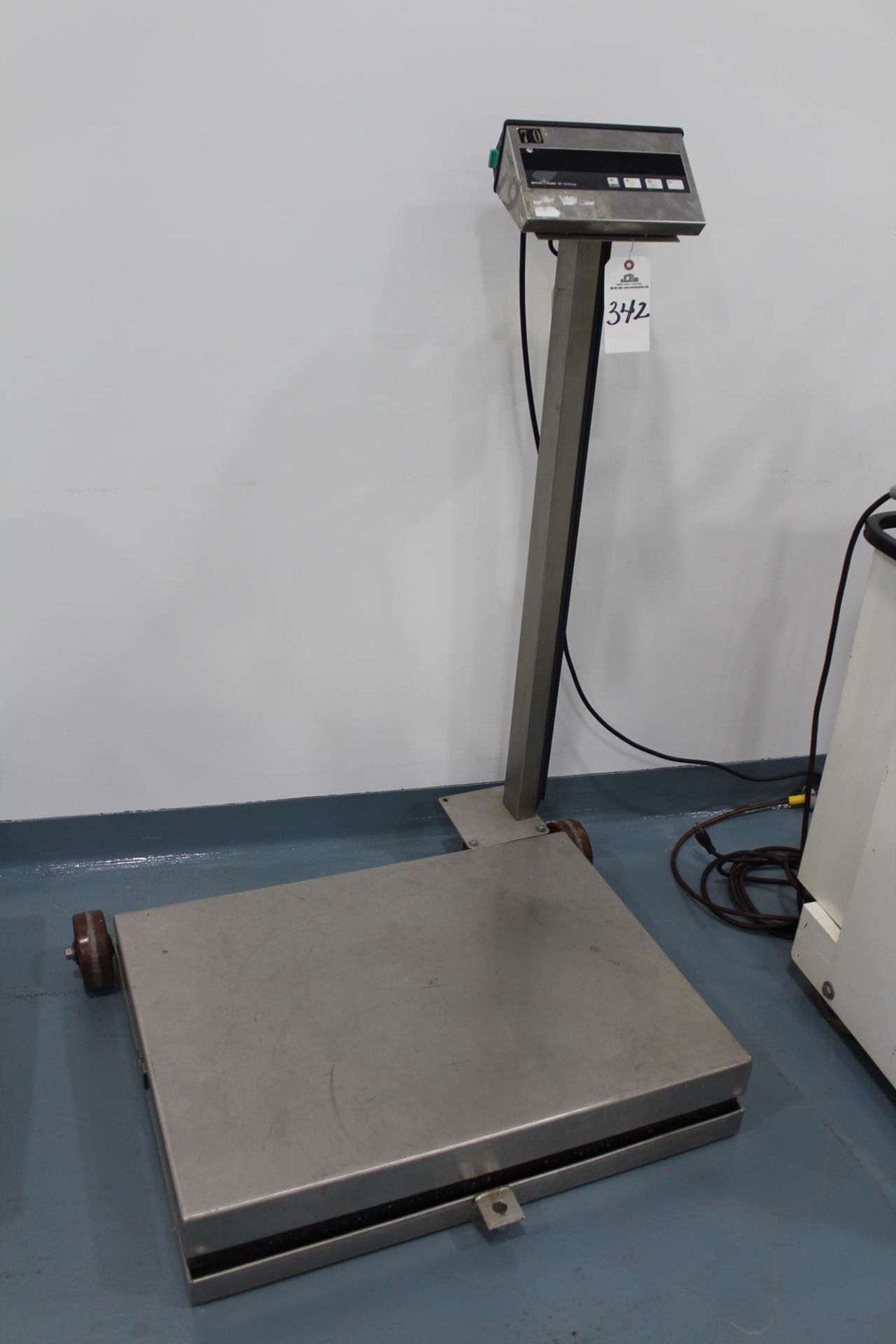 Mettler Toledo Portable Laboratory Platform Scale, M# ID1s, S/N 2042937 | Rig Fee: $40 or HC