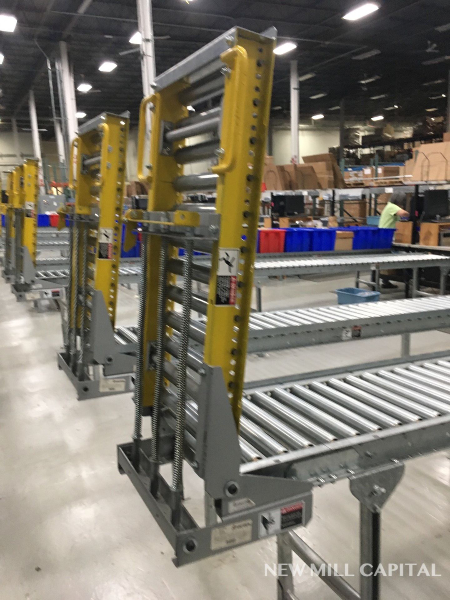 Spring Assisted Roller Conveyor &amp; Gate, Approx 20ft OA Length, 15in Wide Rol | Rig Fee: $150 - Image 2 of 4