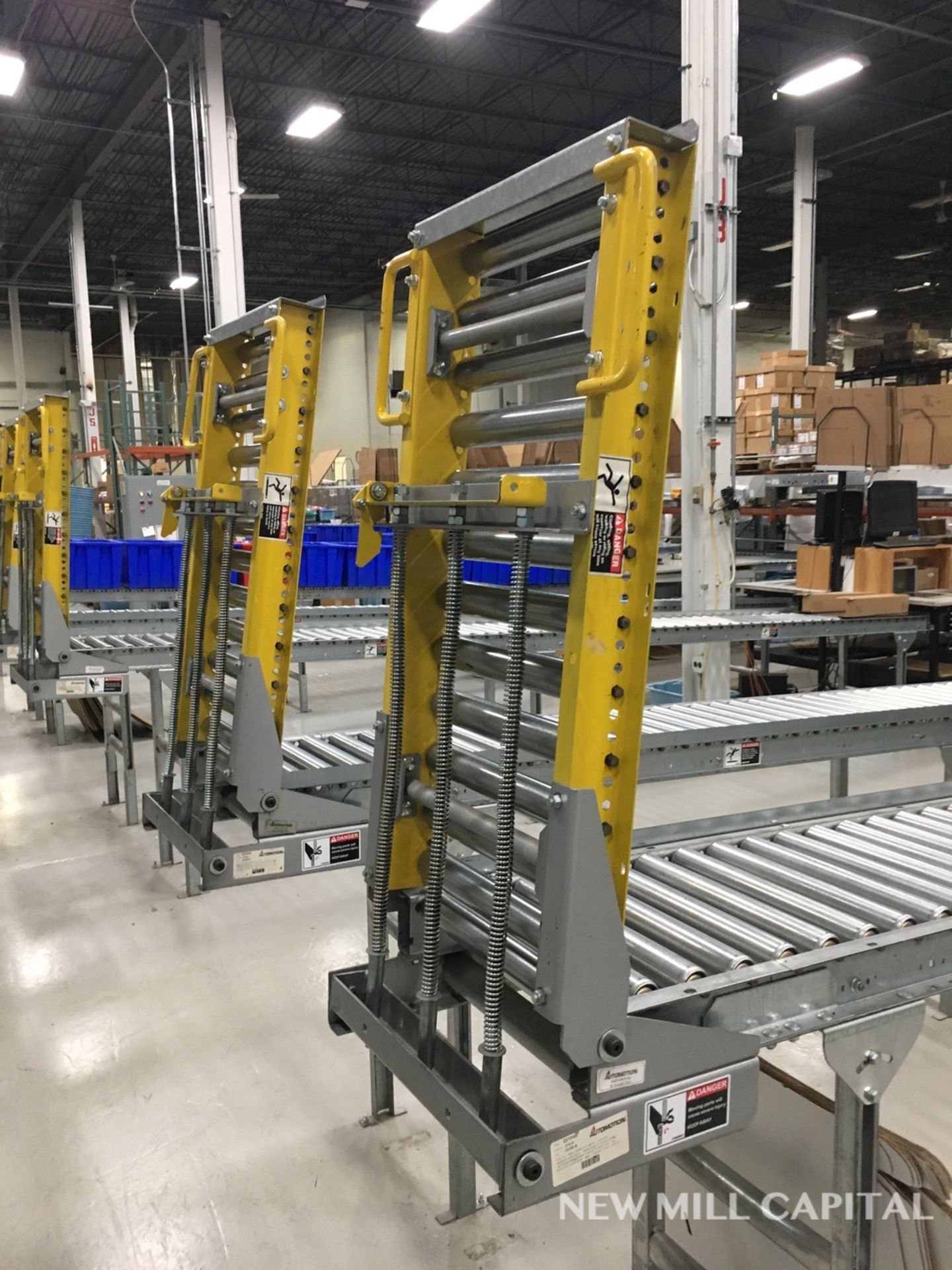 Spring Assisted Roller Conveyor &amp; Gate, Approx 20ft OA Length, 15in Wide Rol | Rig Fee: $150 - Image 2 of 4