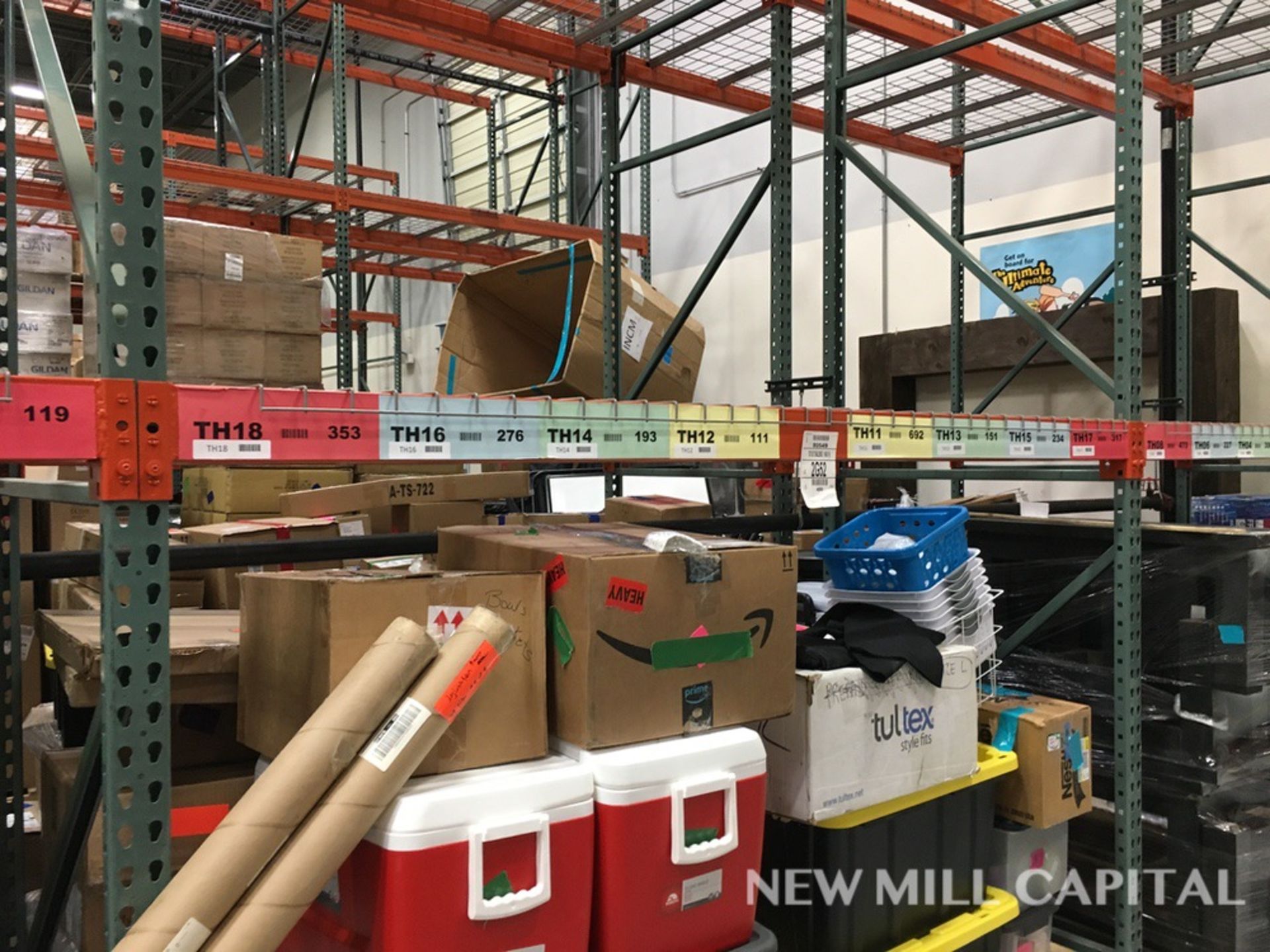 Interlake Teardrop Pallet Rack, (10) Uprights (3in x 1.625in Columns, 42i | Rig: See Lot Description - Image 5 of 11