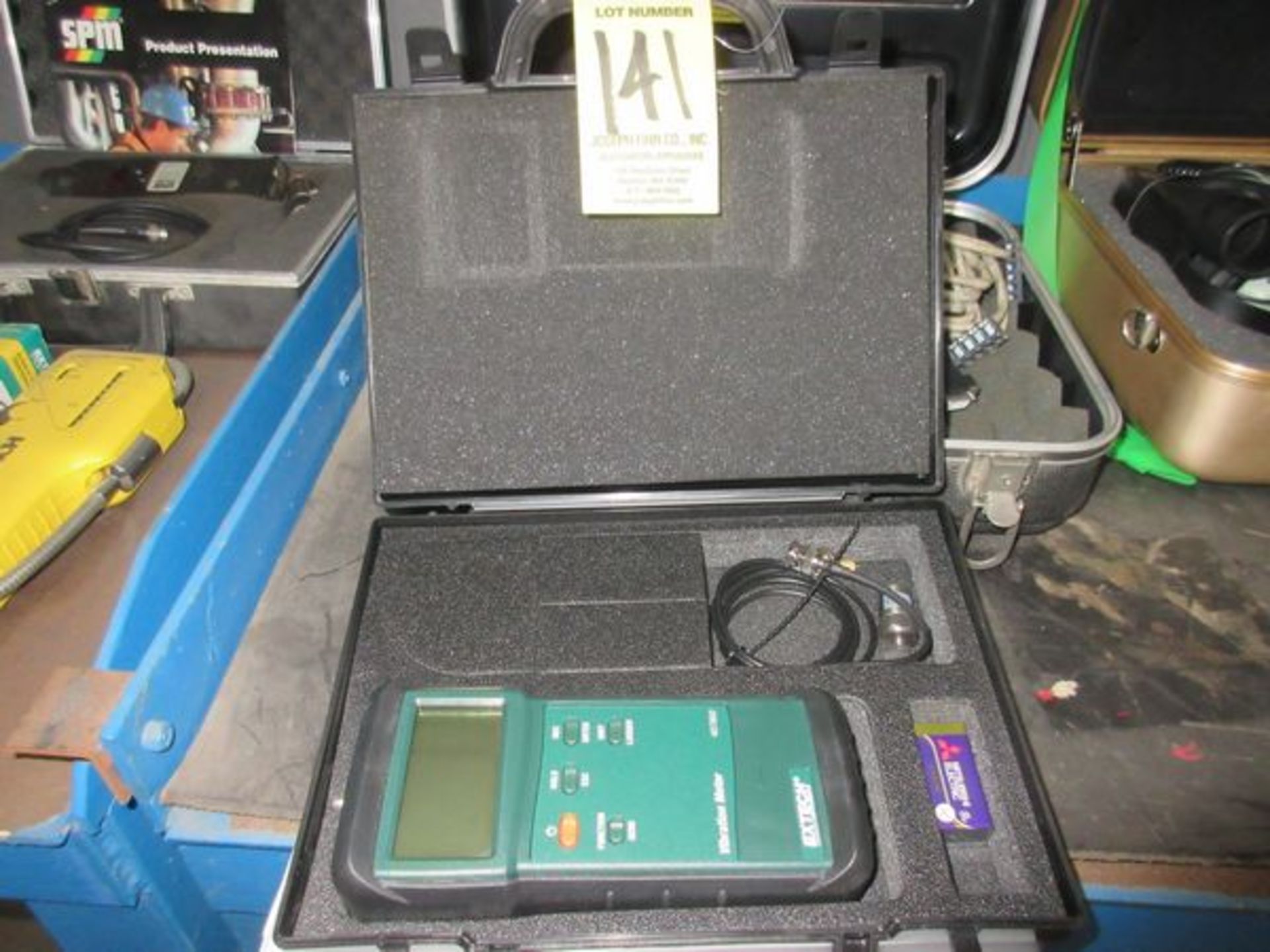 Extech 407860 Vibration Meter | Rig Fee: $25 or HC