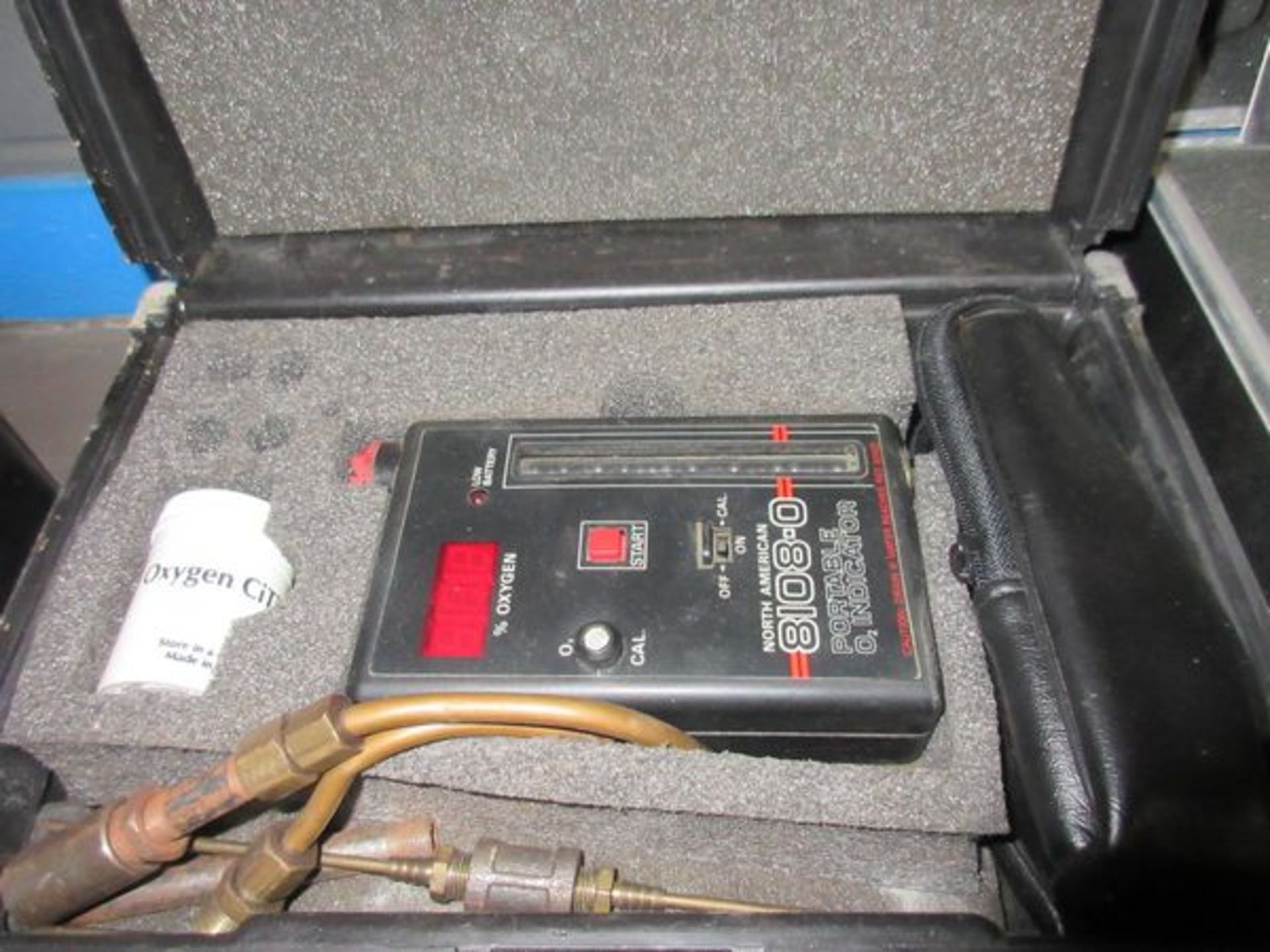 North American 8180-0 Portable Oxygen Indicator | Rig Fee: $25 or HC