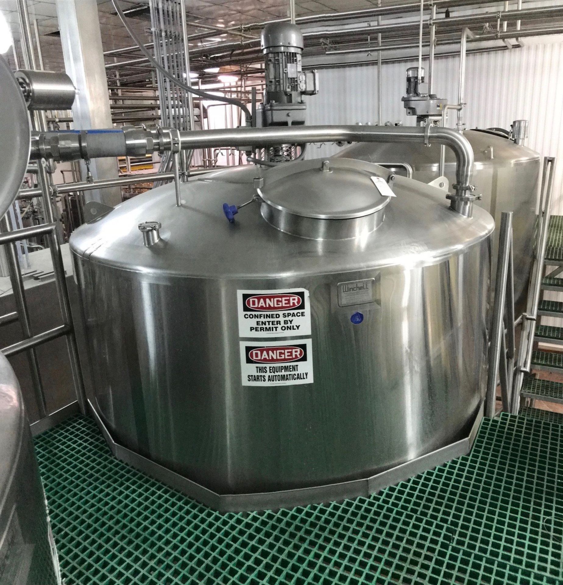 2,000 Gallon Stainless Steel Cone Bottom Insulated Full Sweep Agitated Tank, CIP, L | Rig Fee: $1800