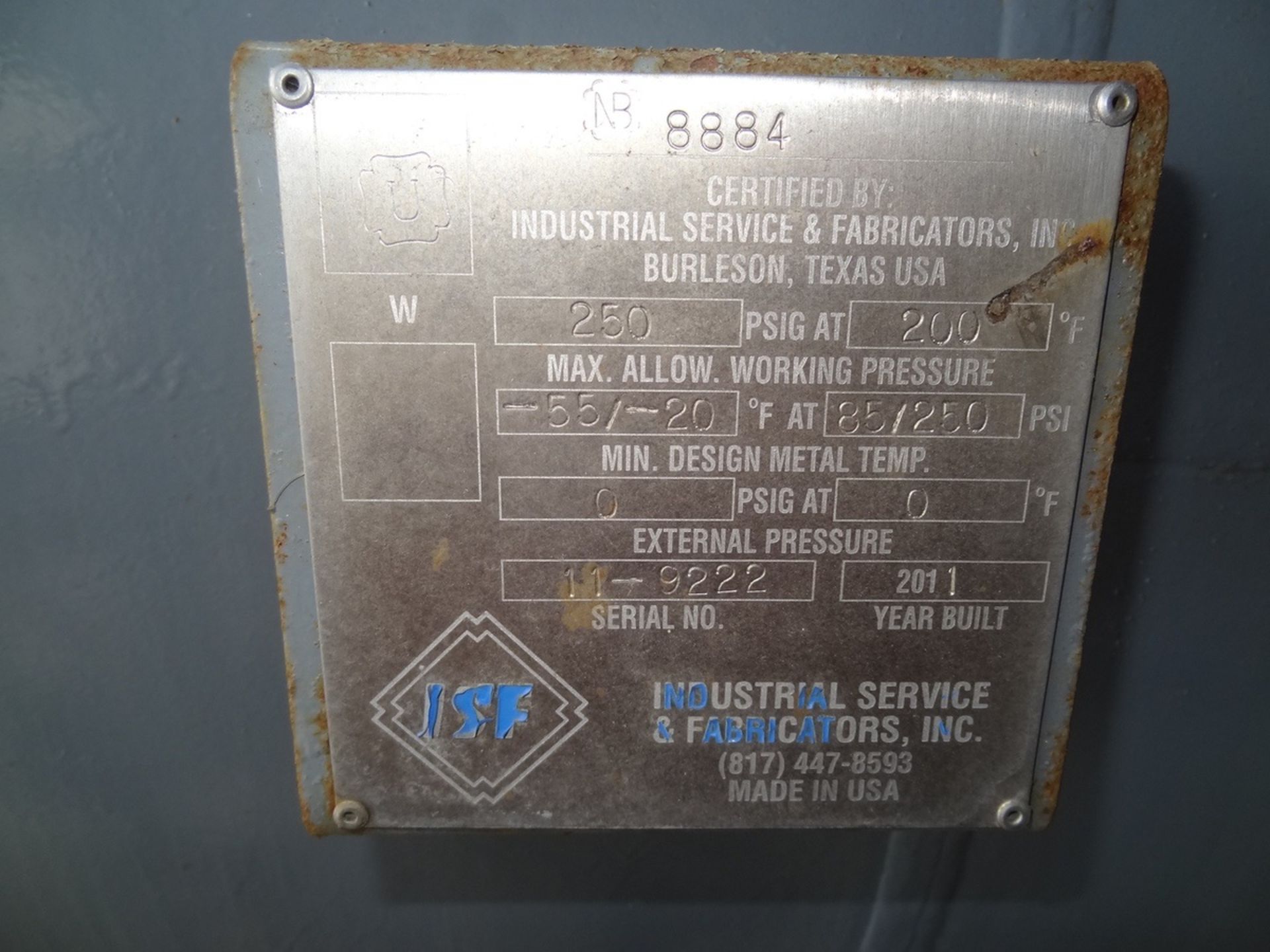 Industrial Service and Fabrication Horizontal Ammonia Receiver, Approx 5ft x 17ft-6 | Rig Fee: $1500 - Image 2 of 3