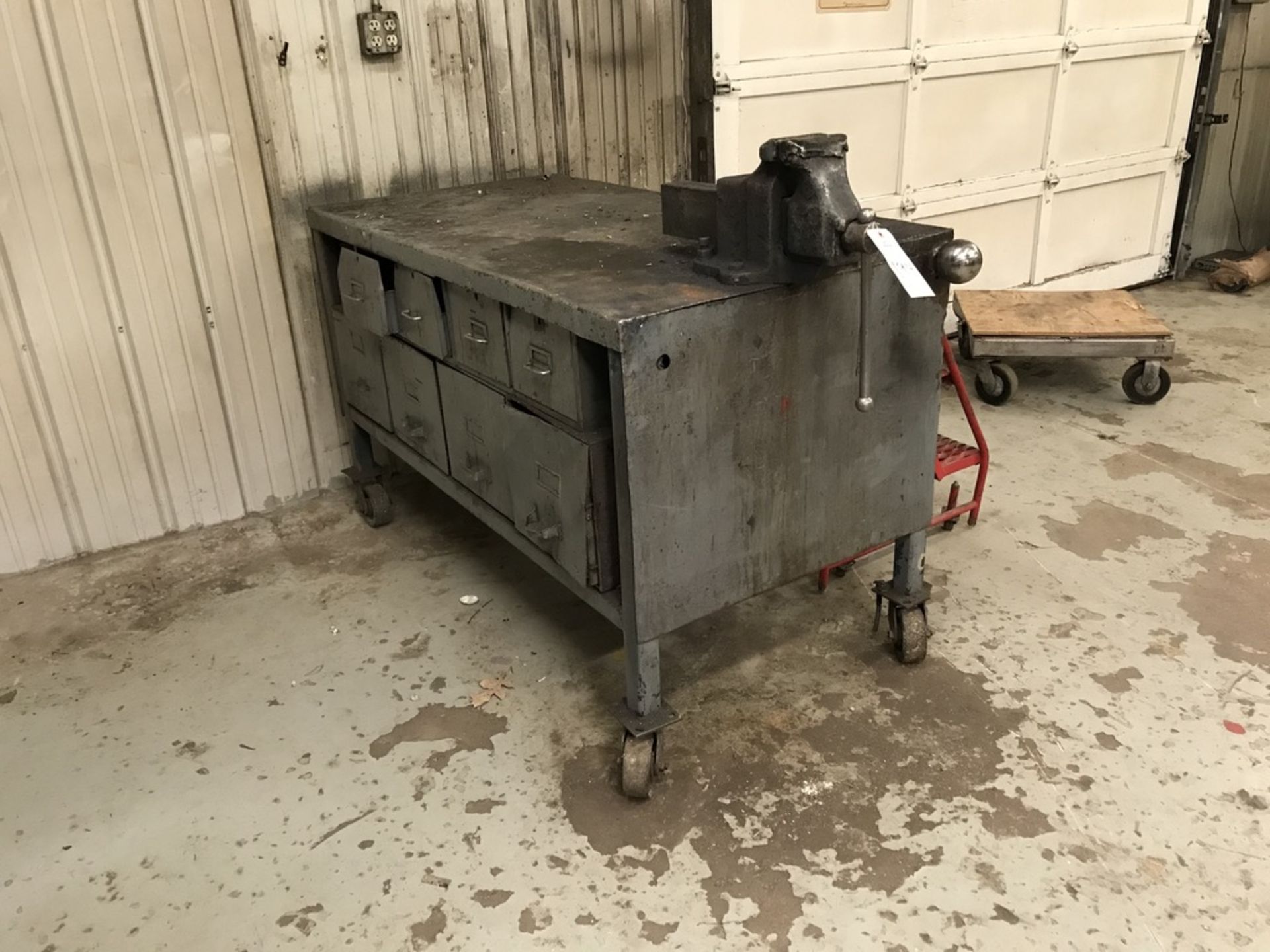 Portable Work Bench with Vice | Rig Fee: $50