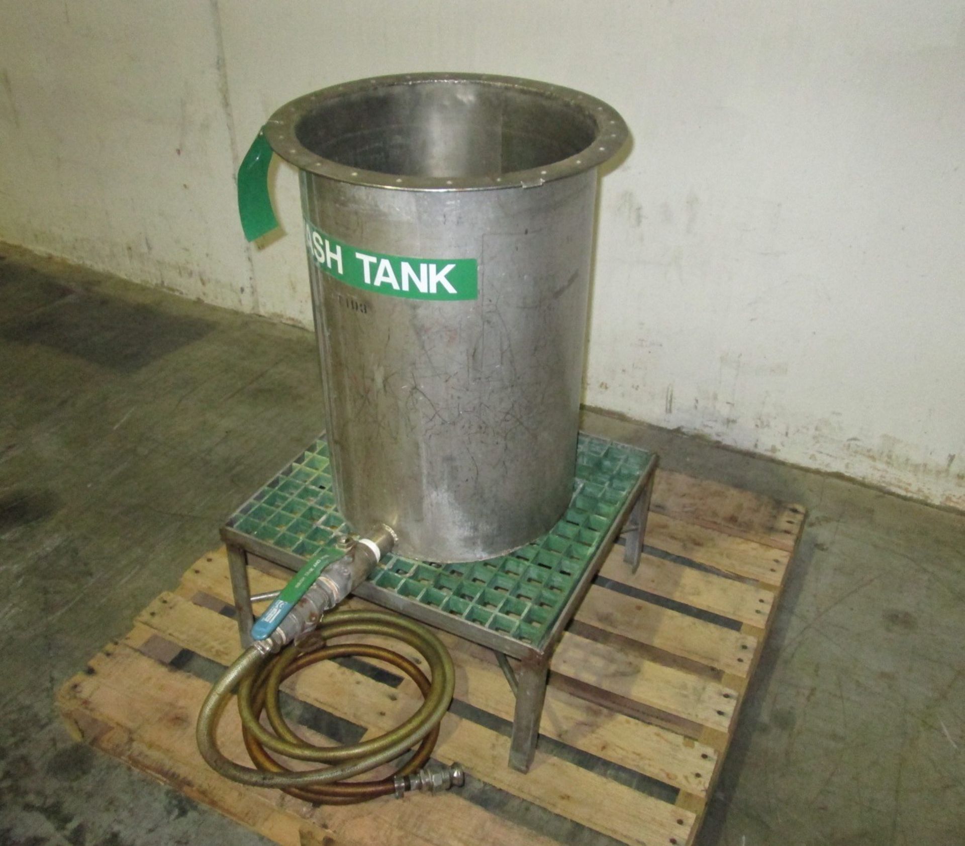 20 Gallon Stainless Steel Open Top Wash Tank, 16in diameter x 24in Straightwall