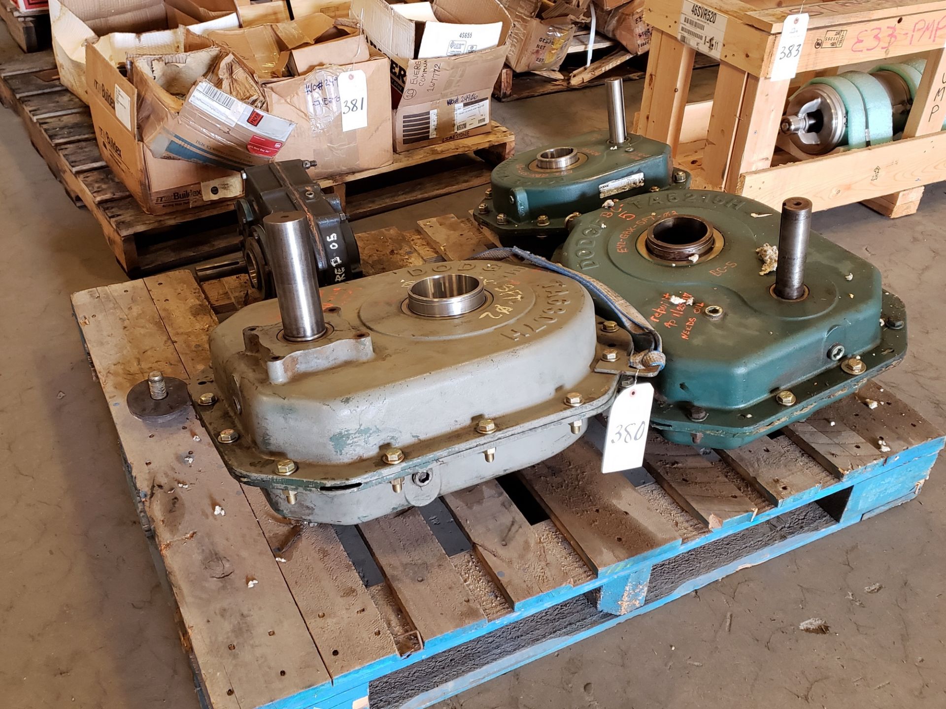 Pallet Lot Dodge Speed Reducers | Rig Fee: $50