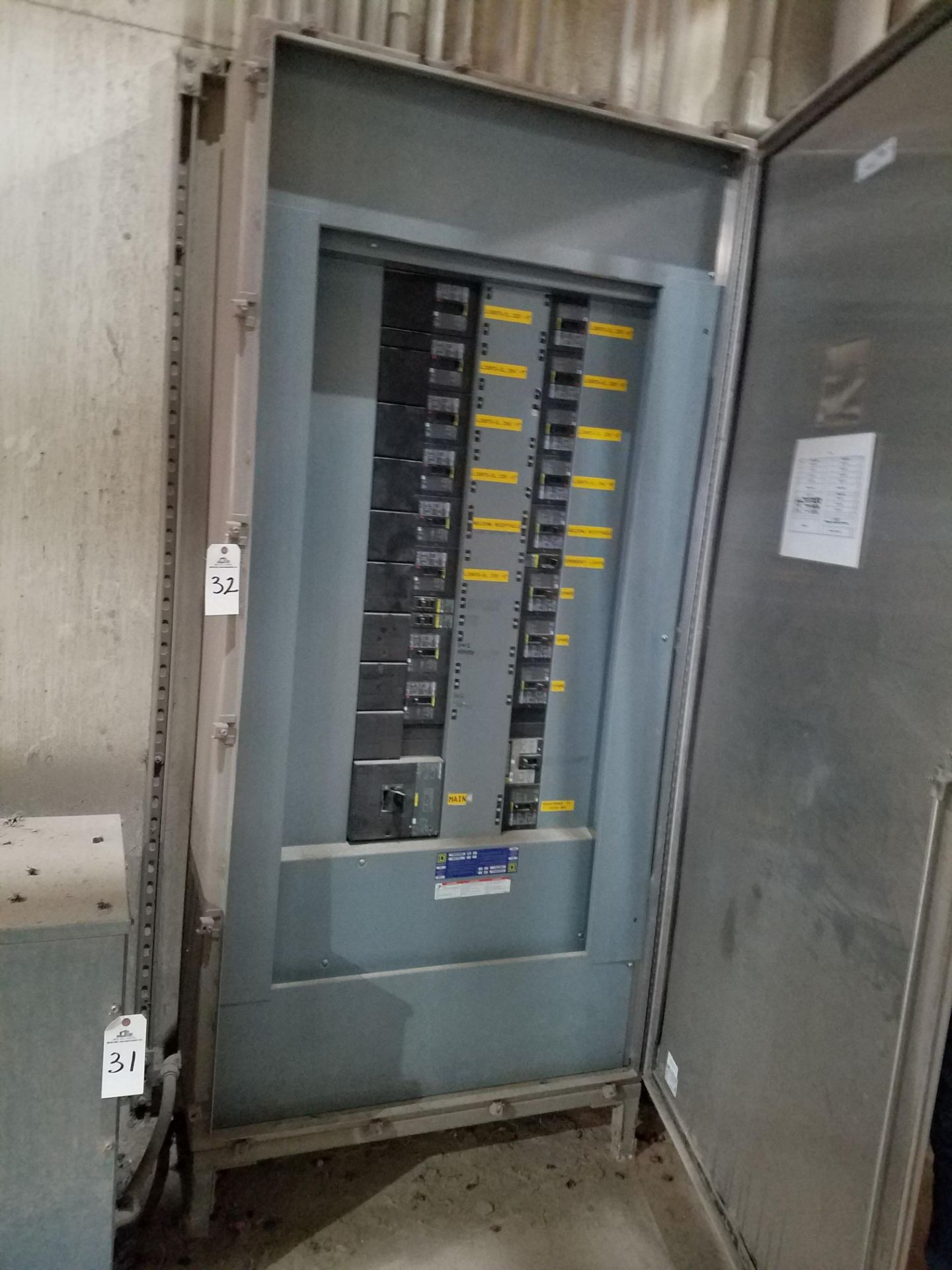 Square D Electrical Breaker Panel | Rig Fee: $100